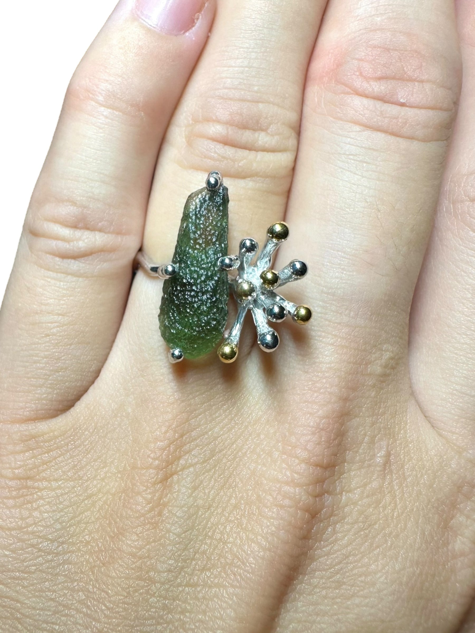 Silver moldavite ring with gold-plated elements 4,5g - VP17