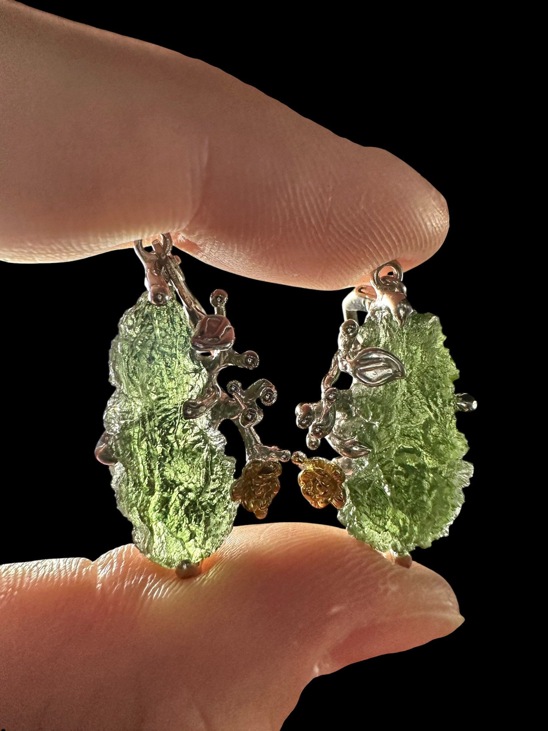 Silver moldavite earrings with gold-plated elements 10,4g - SZ/VN04