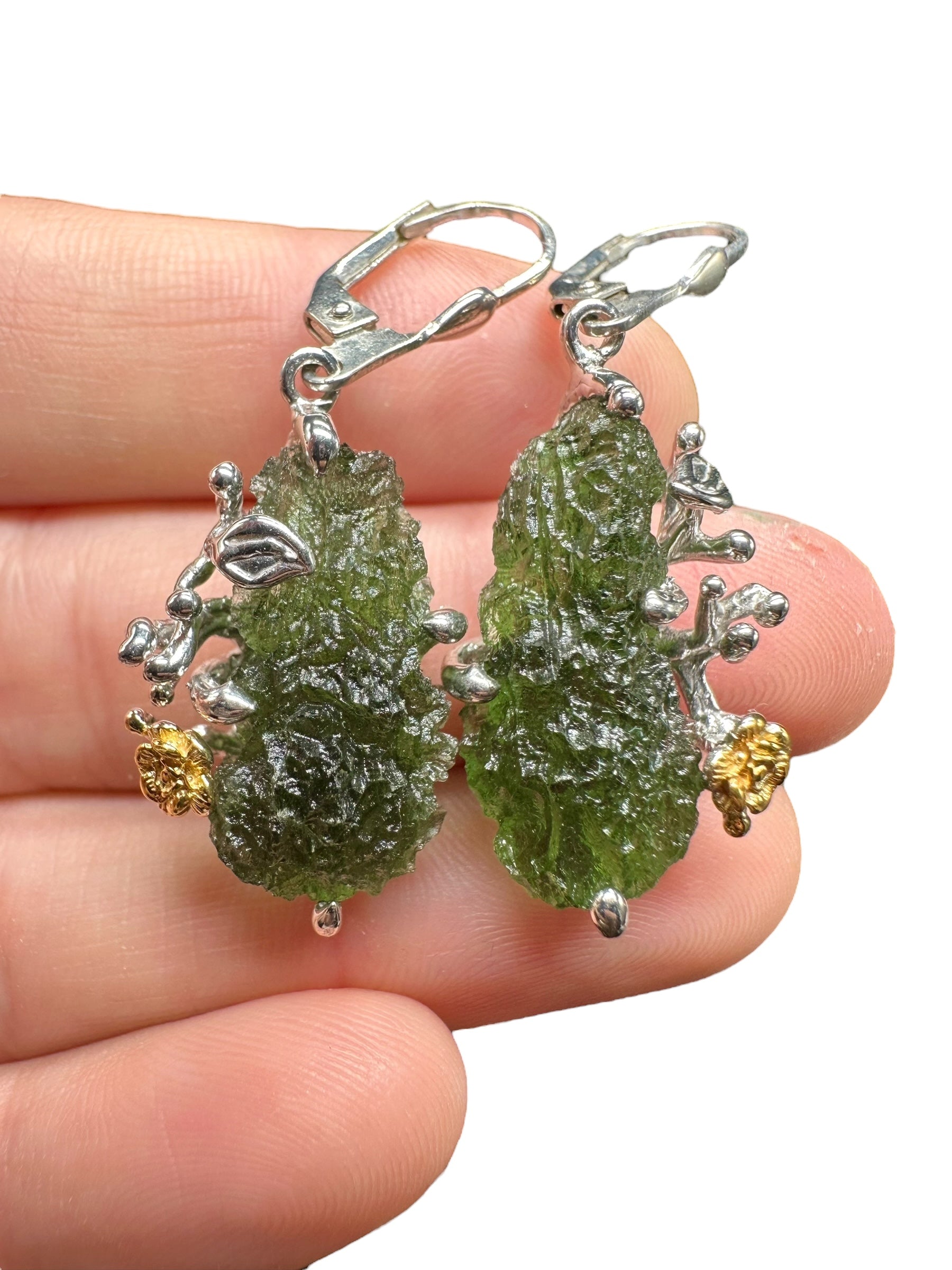 Silver moldavite earrings with gold-plated elements 10,4g