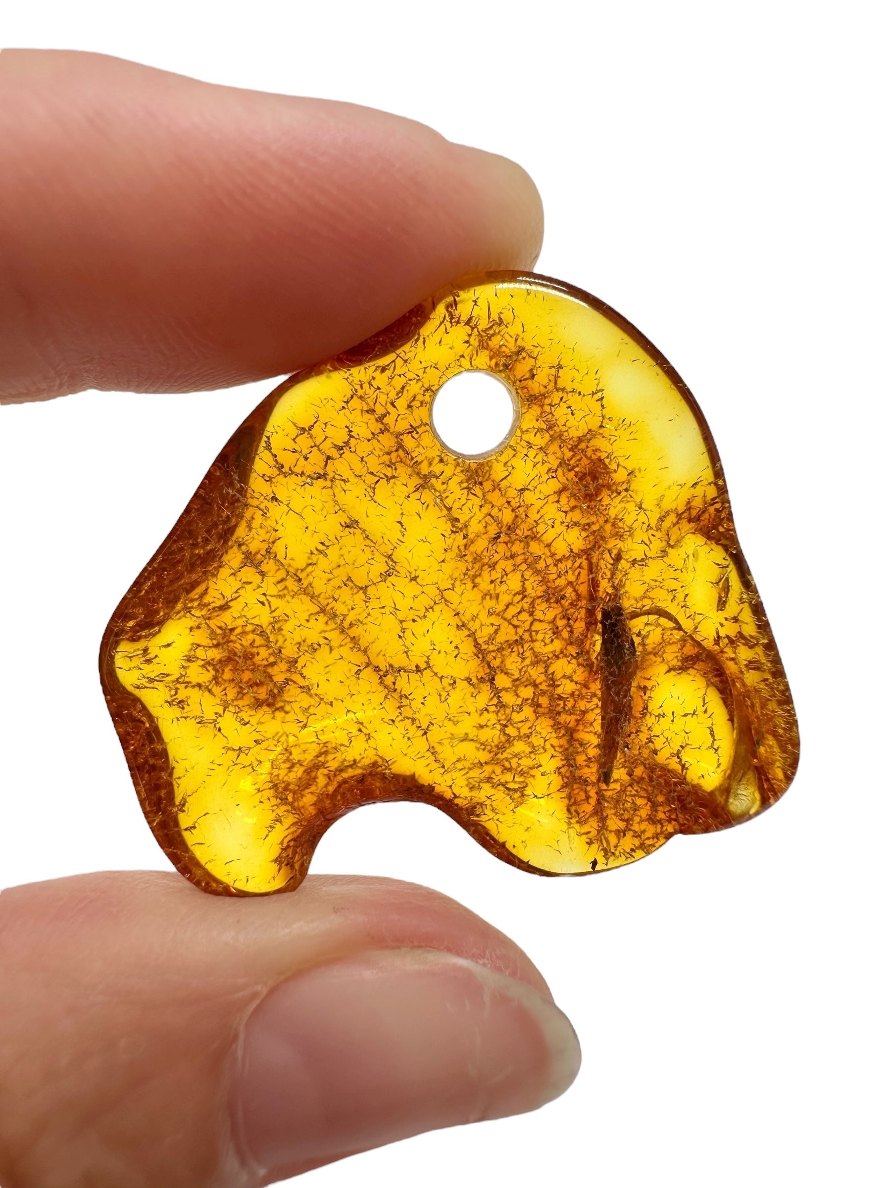 Amber with a drilled hole for hanging 3,4g – Lithuania - JND43