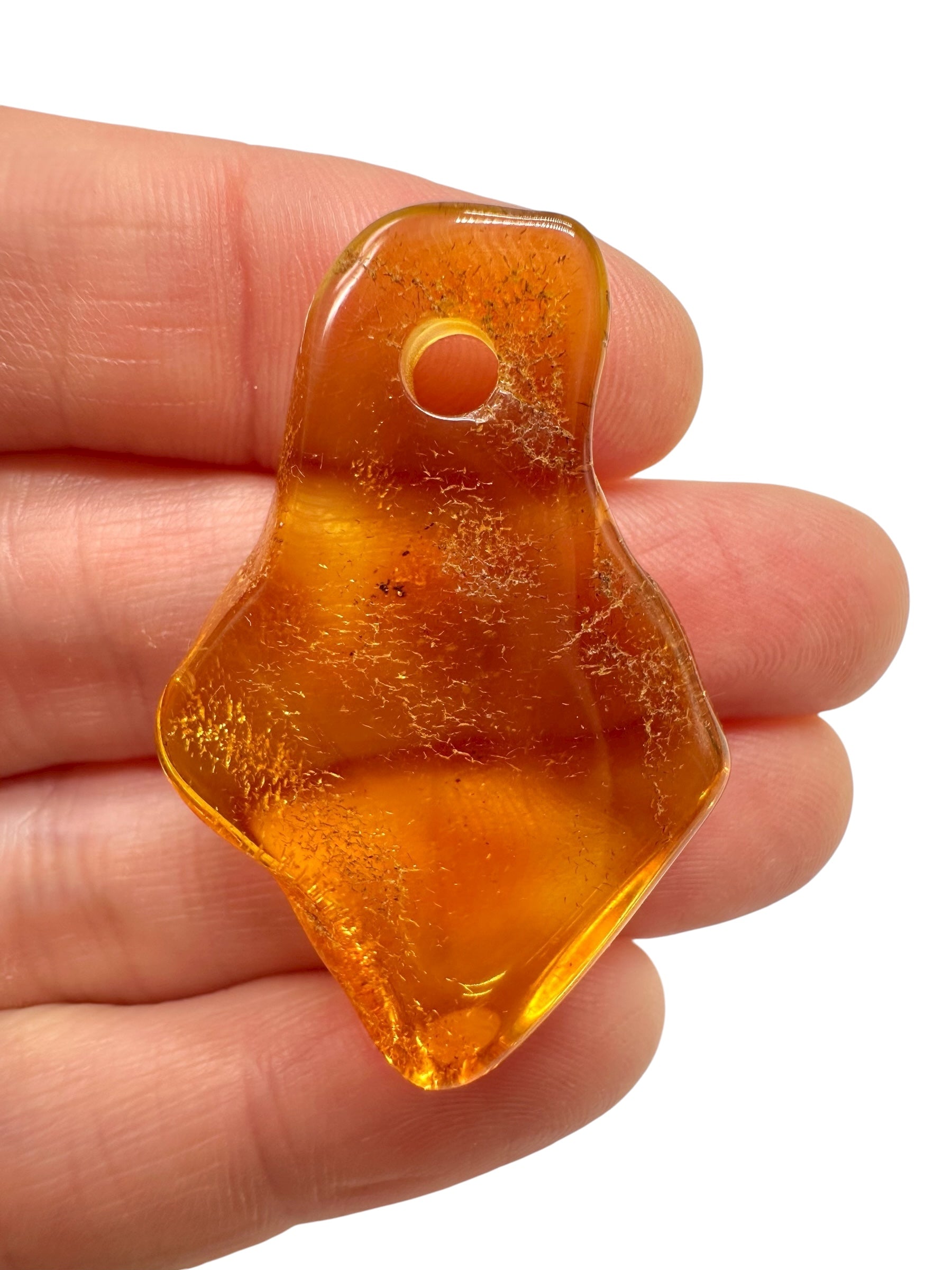 Amber with a drilled hole for hanging 3,7g – Lithuania - JND51