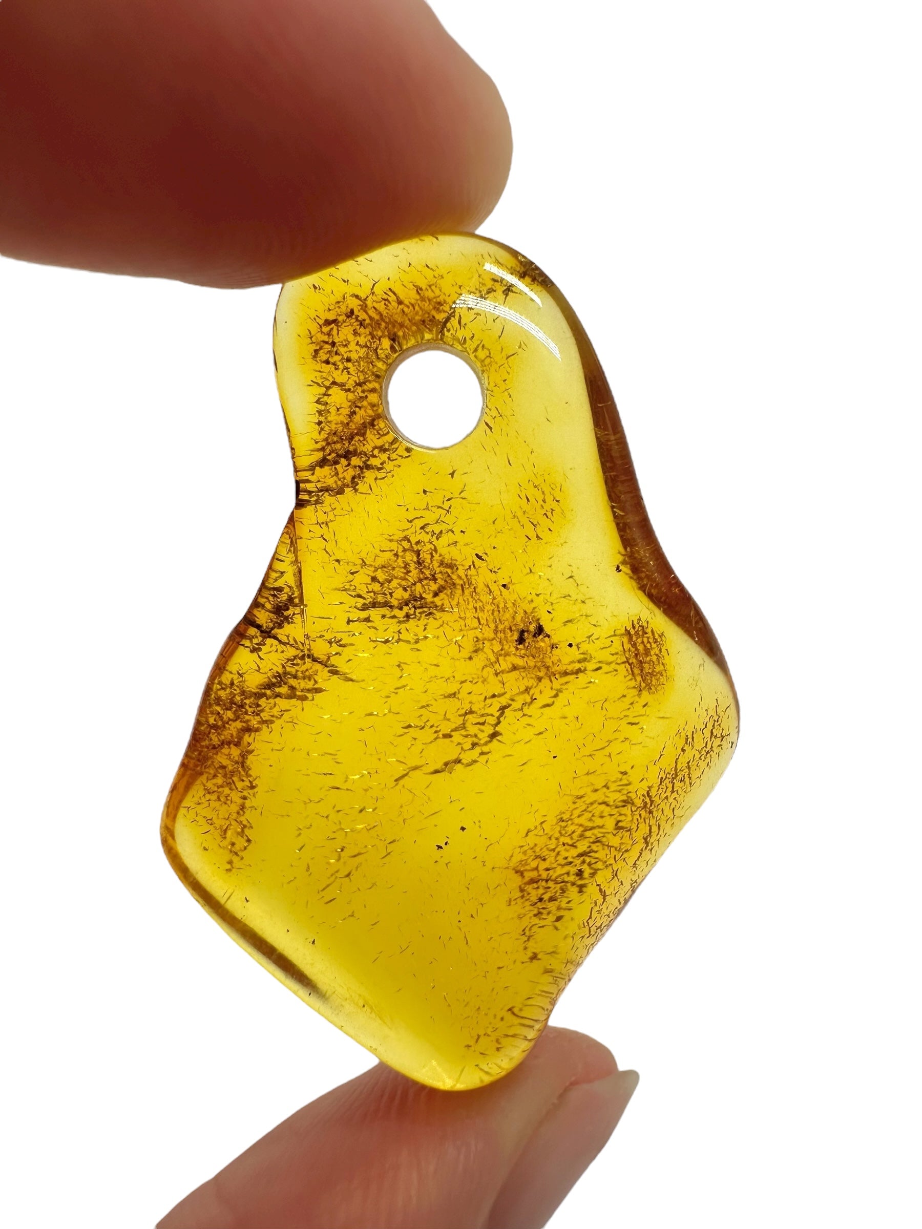 Amber with a drilled hole for hanging 3,7g – Lithuania - JND51