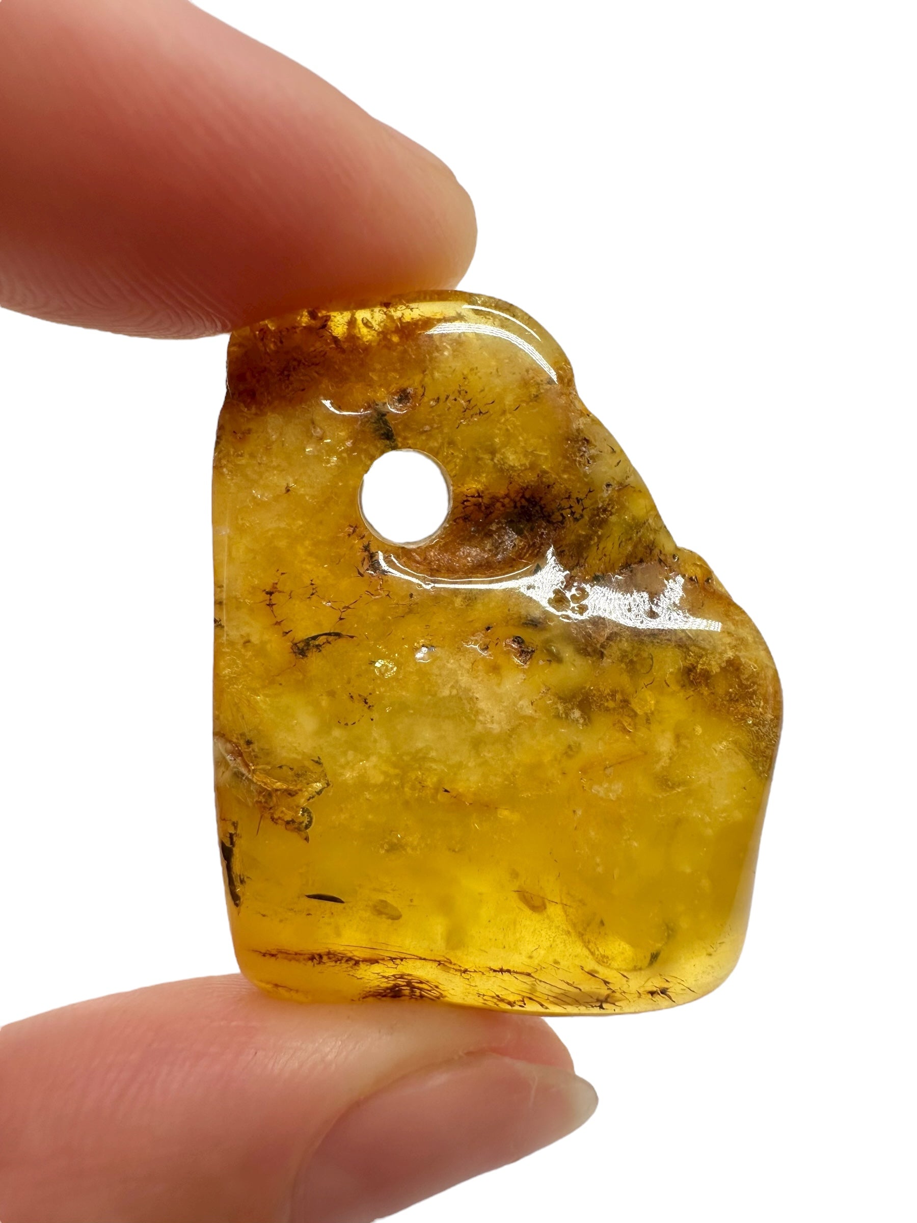 Amber with a drilled hole for hanging 4,5g – Lithuania - JND52