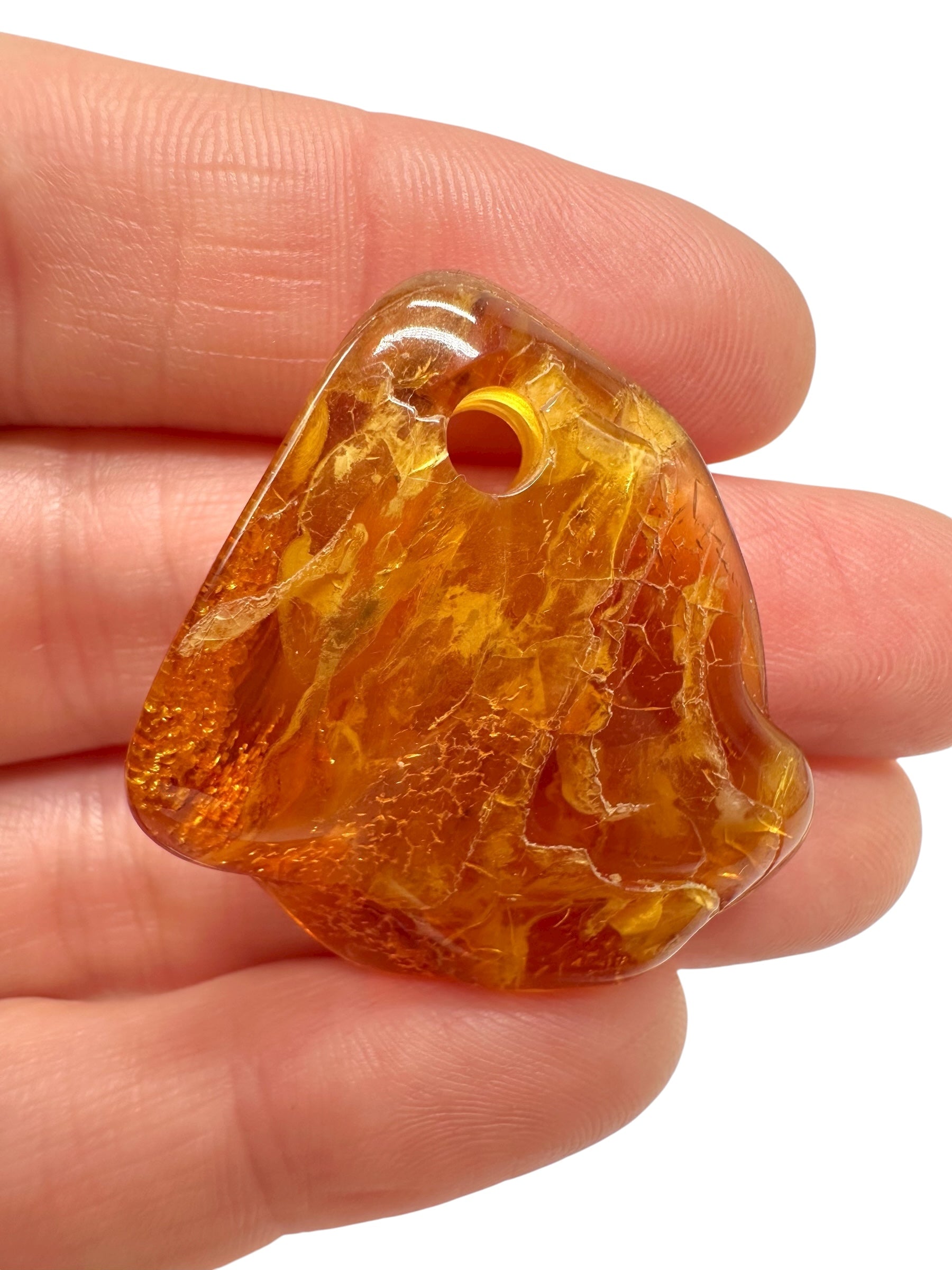 Amber with a drilled hole for hanging 3,8g – Lithuania - JND59