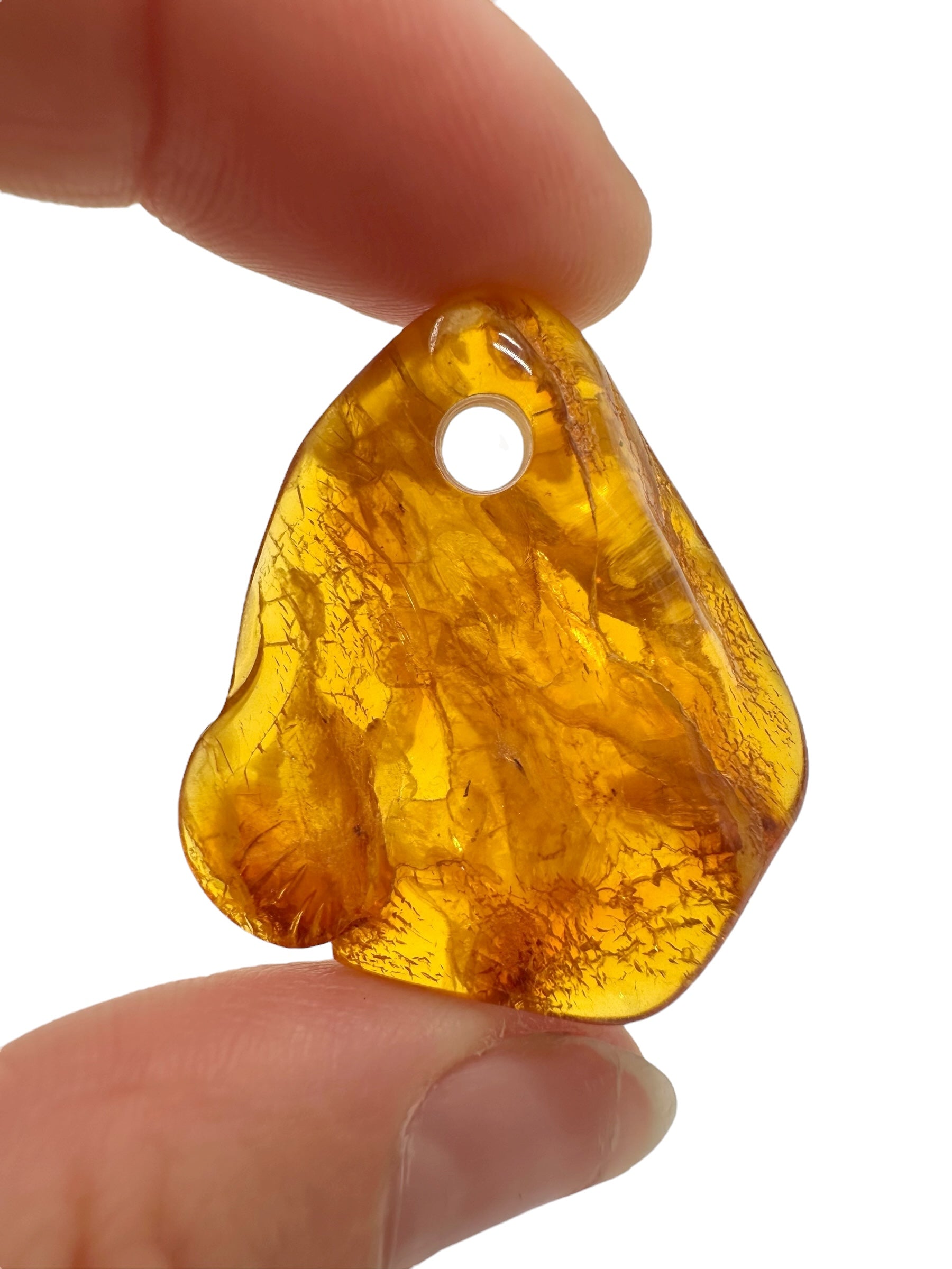 Amber with a drilled hole for hanging 3,8g – Lithuania - JND59
