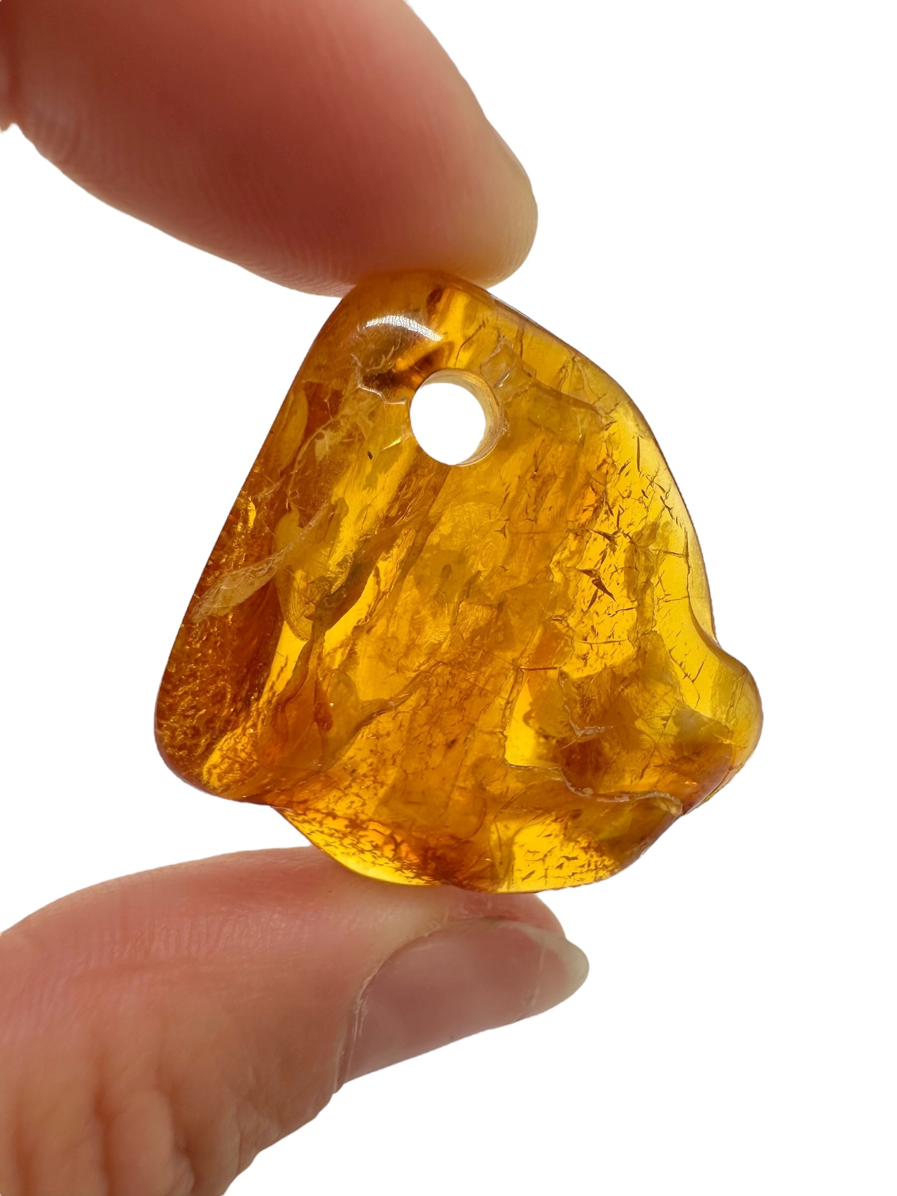 Amber with a drilled hole for hanging 3,8g – Lithuania - JND59