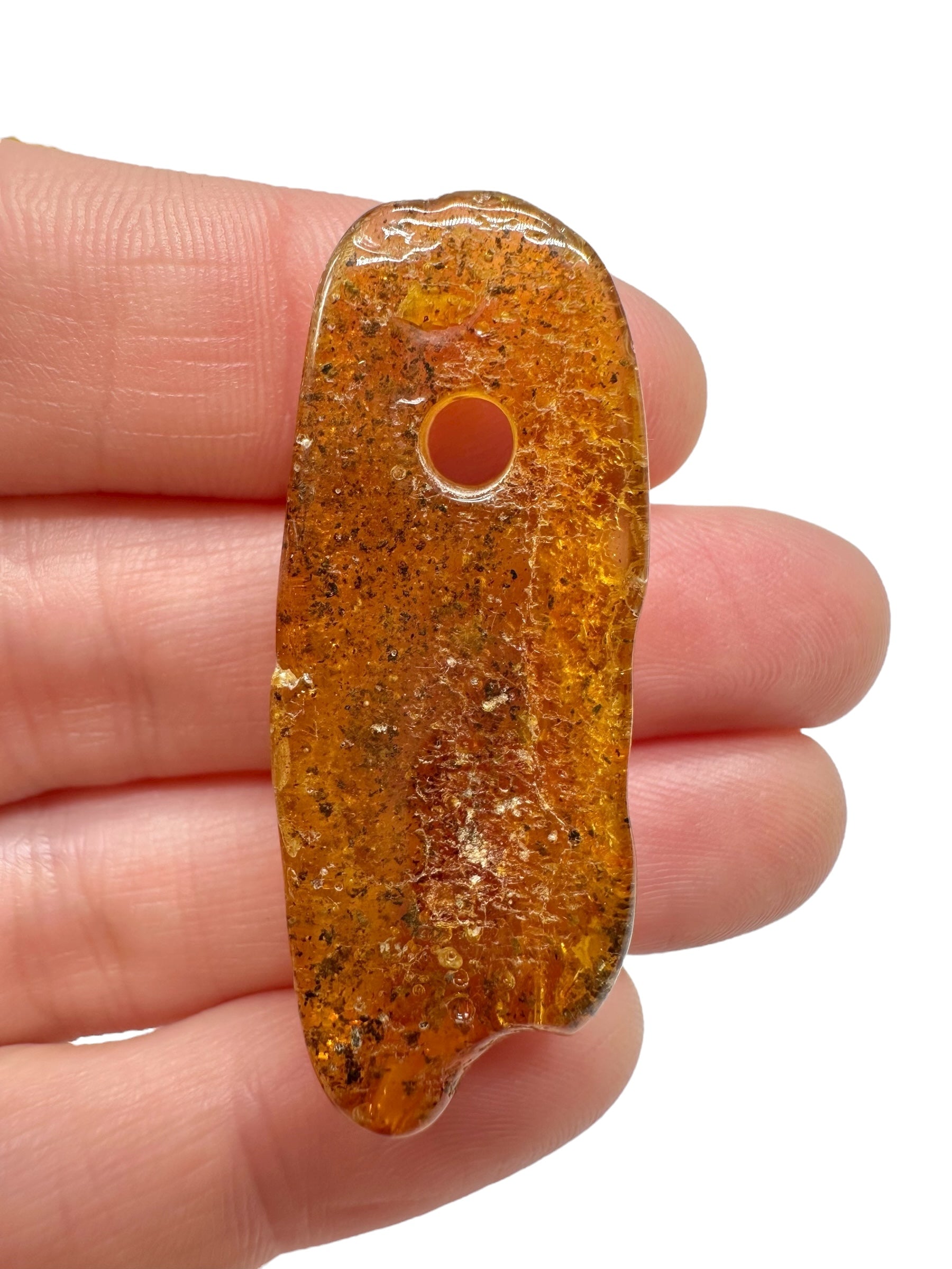 Amber with a drilled hole for hanging 3,1g – Lithuania - JND66
