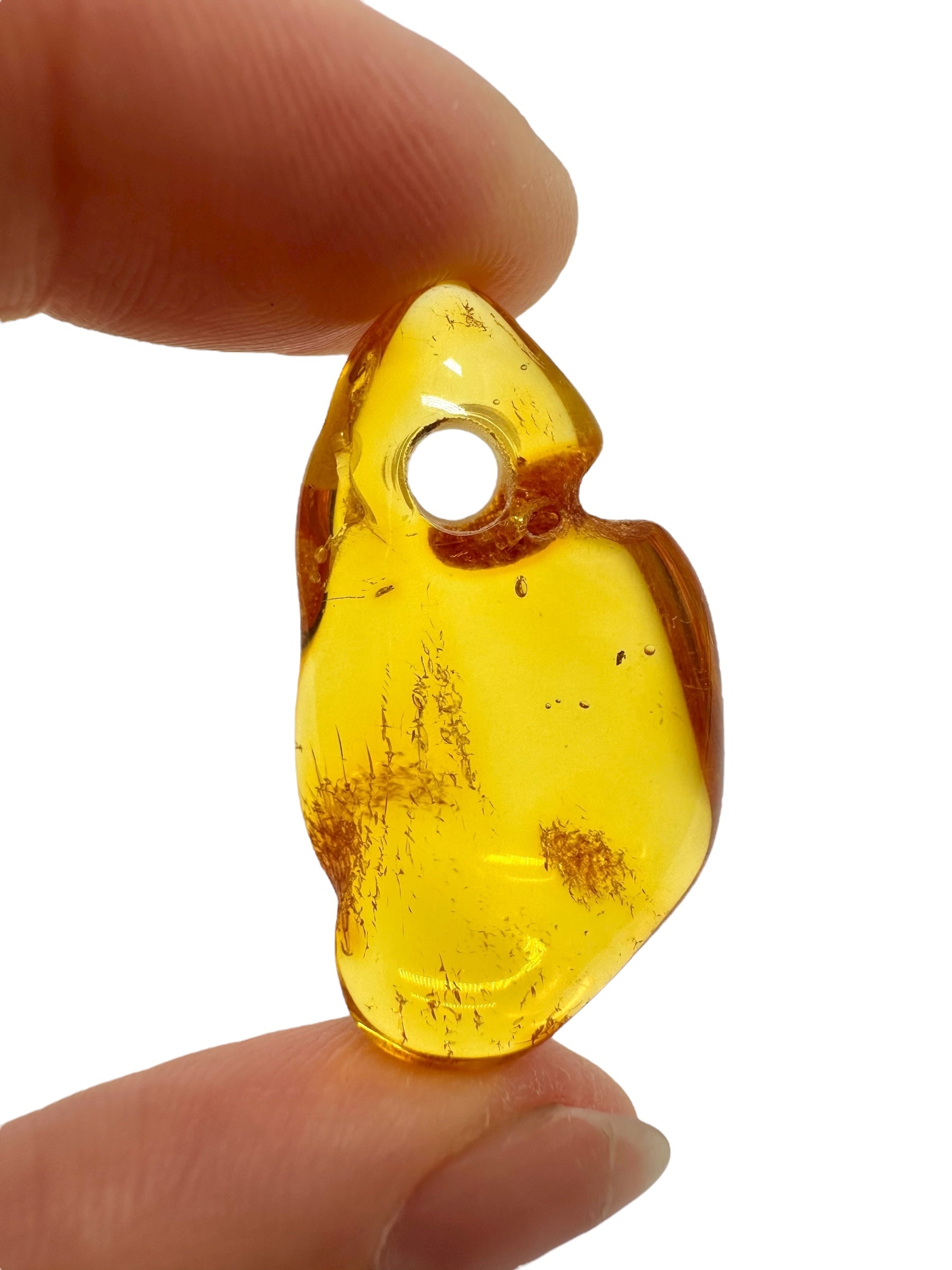 Amber with a drilled hole for hanging 2,8g – Lithuania - JND70