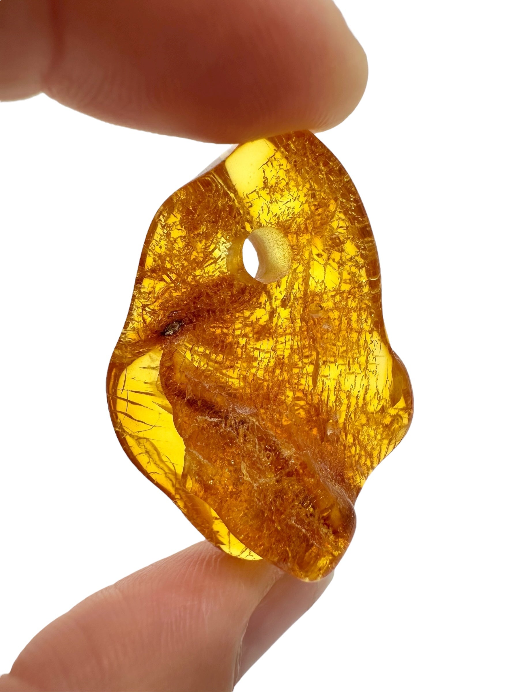 Amber with a drilled hole for hanging 3,7g – Lithuania - JND71