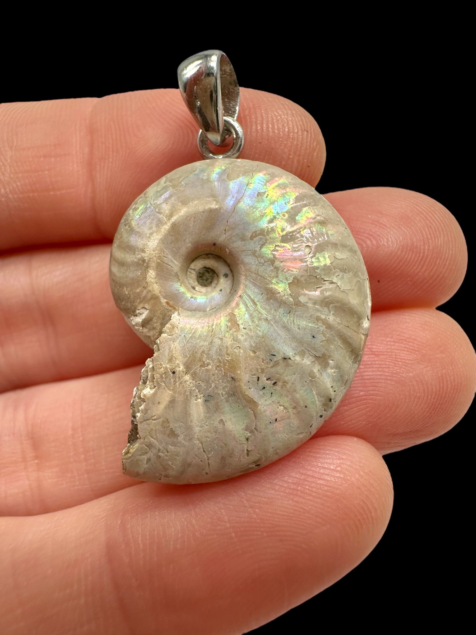 Silver ammonite pendant 6,7g – Madagascar