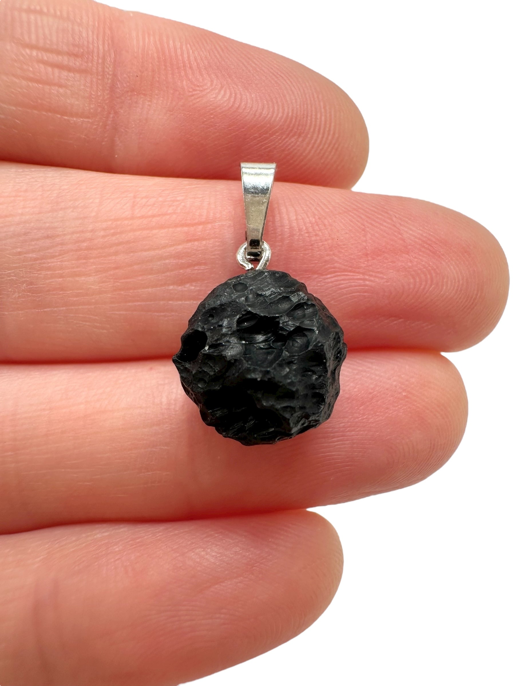 Bilitonite pendant 1,4g