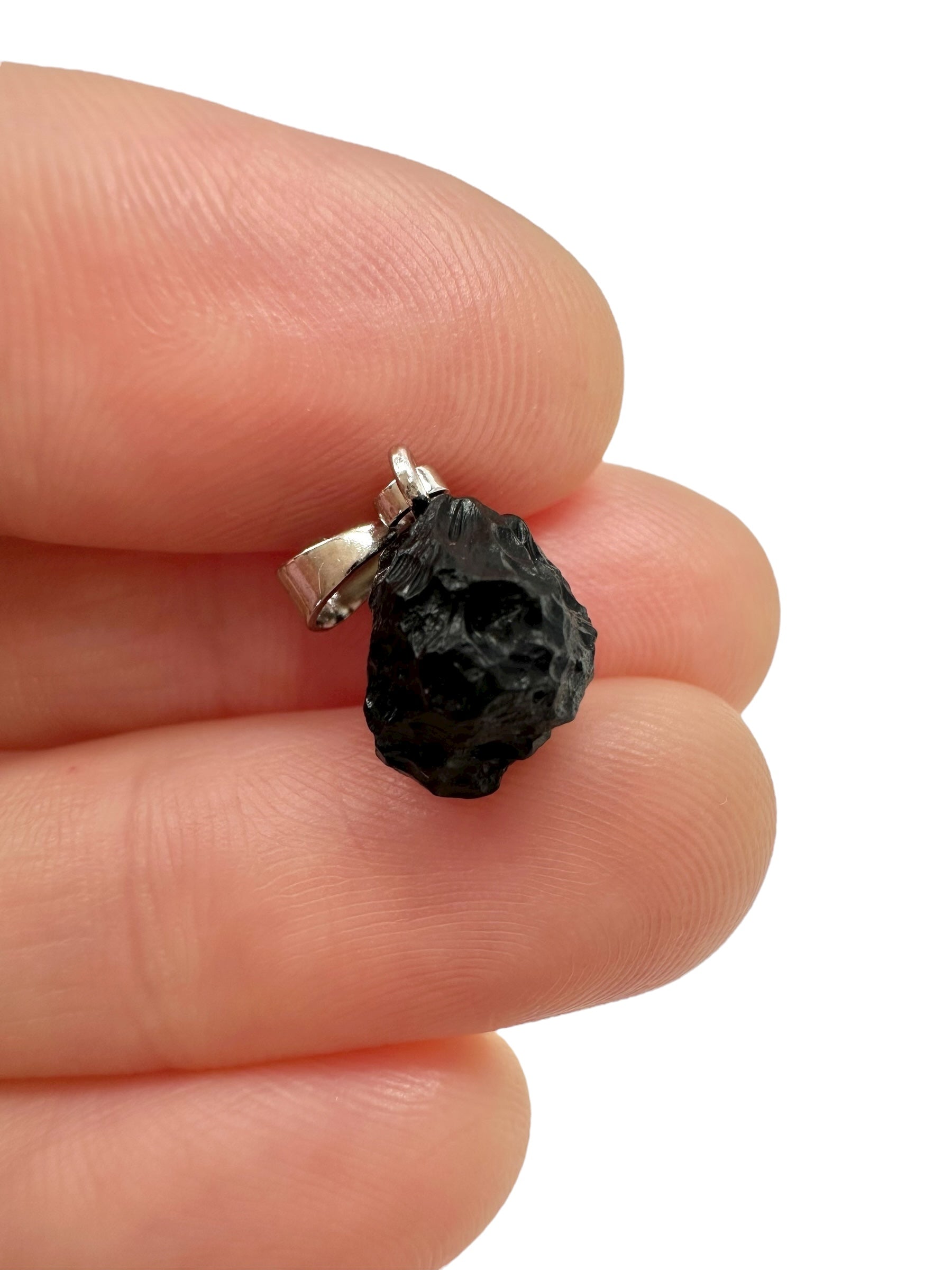 Bilitonite pendant 0,9g - P/BI064