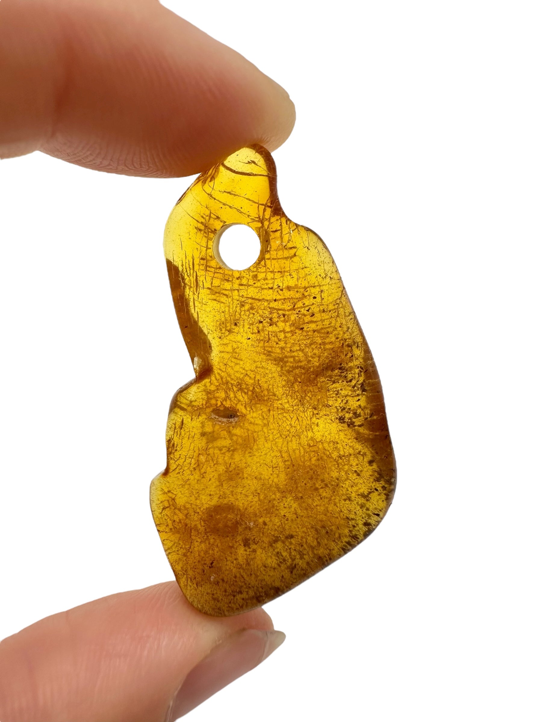 Amber with a drilled hole for hanging 3,7g – Lithuania - JND84