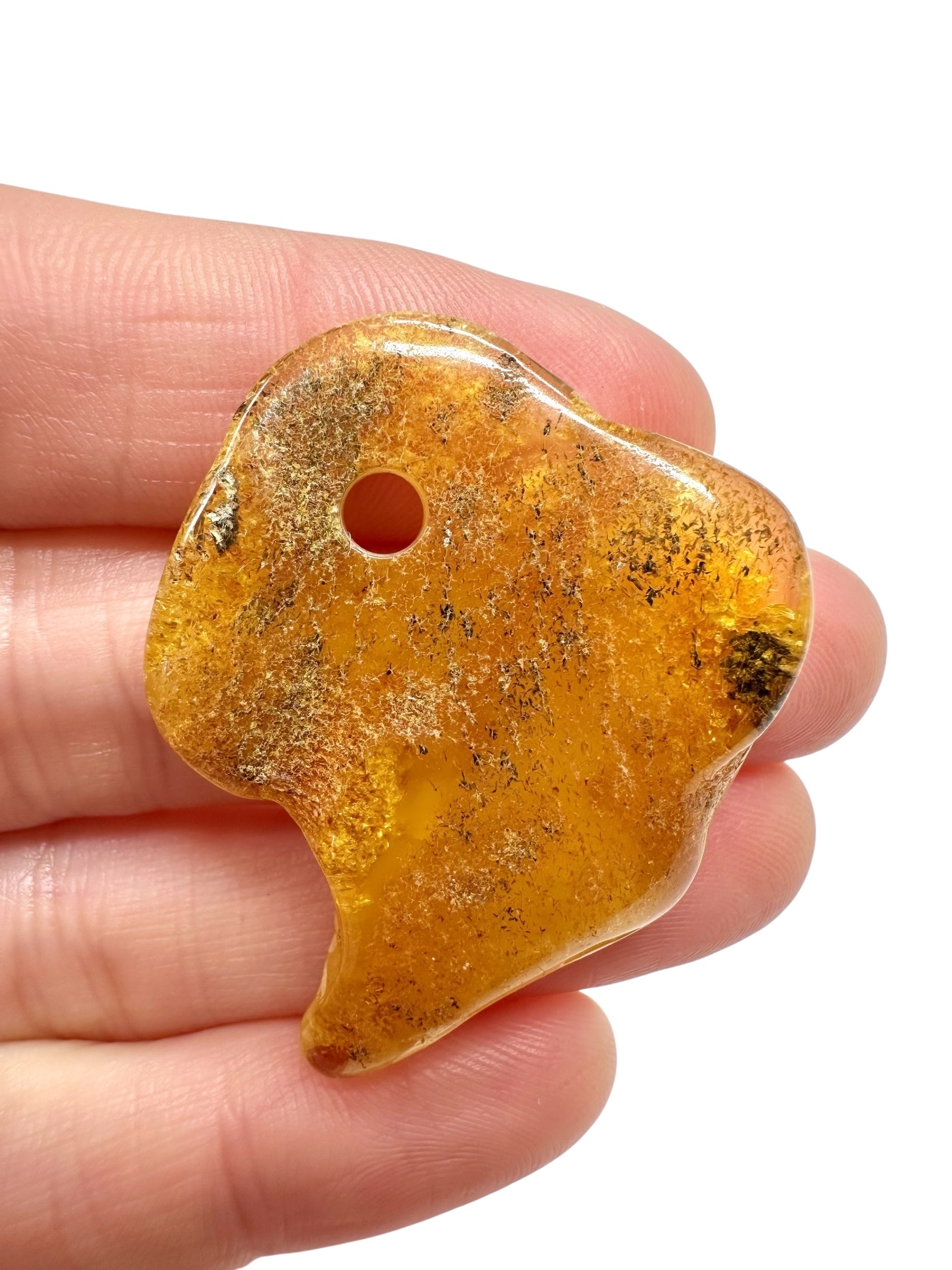 Amber with a drilled hole for hanging 3,7g – Lithuania - JND86