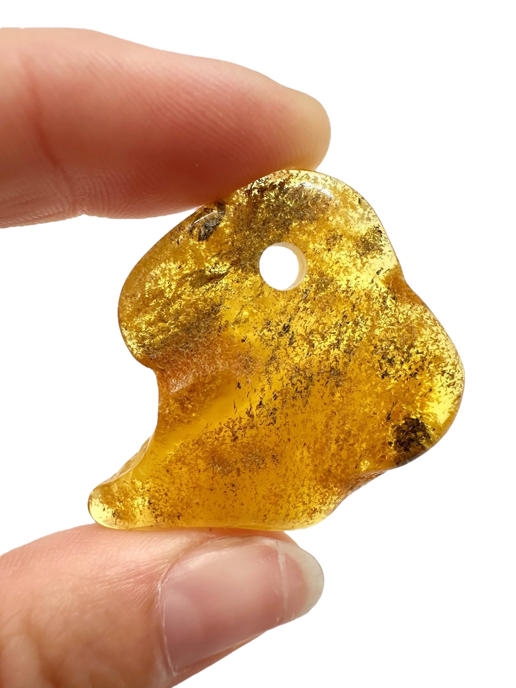 Amber with a drilled hole for hanging 3,7g – Lithuania - JND86