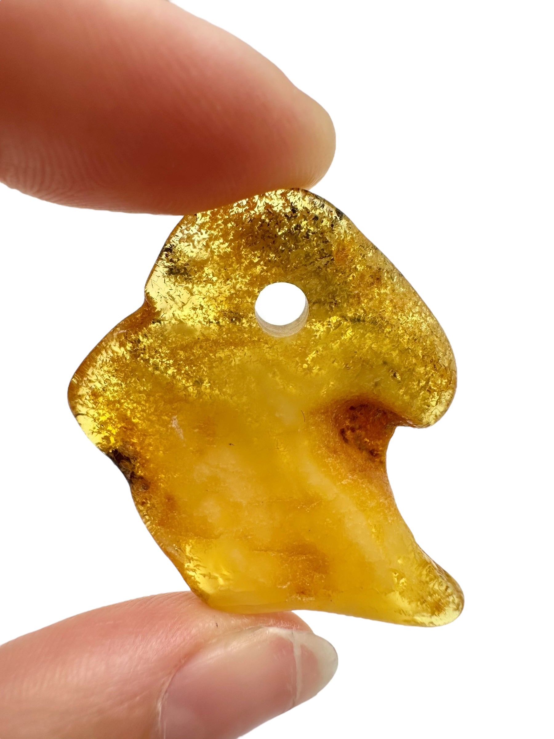 Amber with a drilled hole for hanging 3,7g – Lithuania - JND86