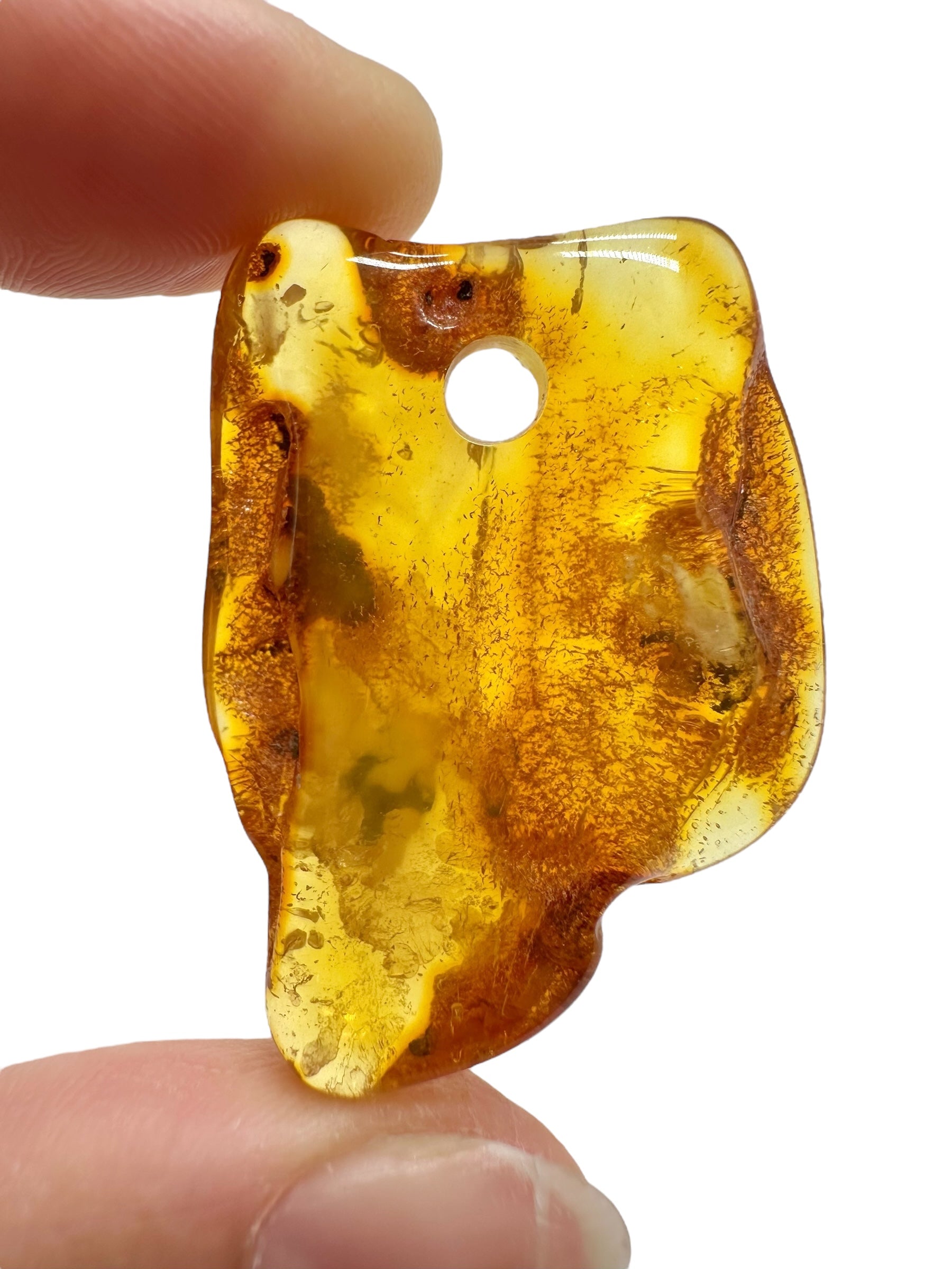 Amber with a drilled hole for hanging 4,4g – Lithuania - JND93