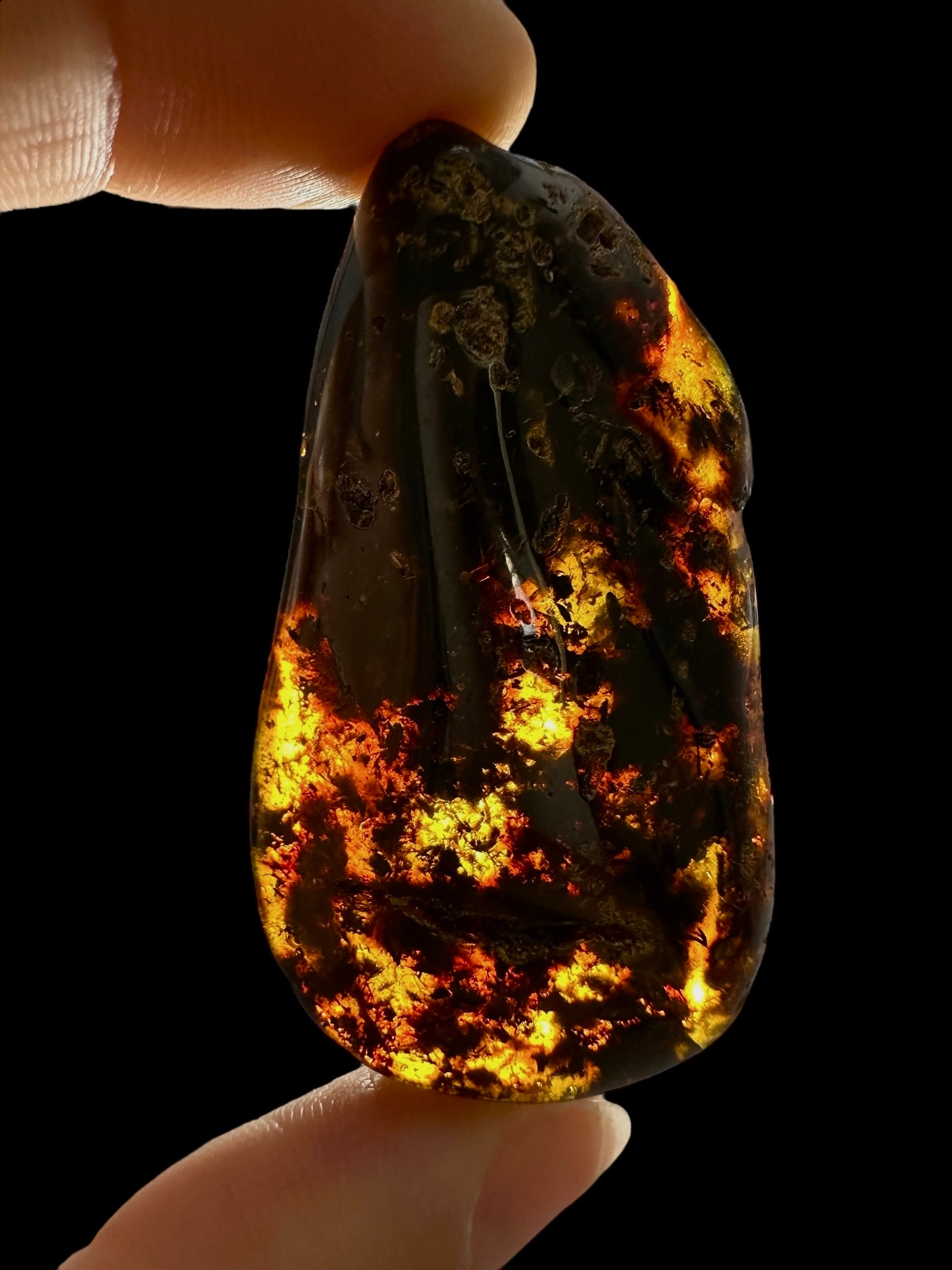 Amber 10,7g – Lithuania - JN674