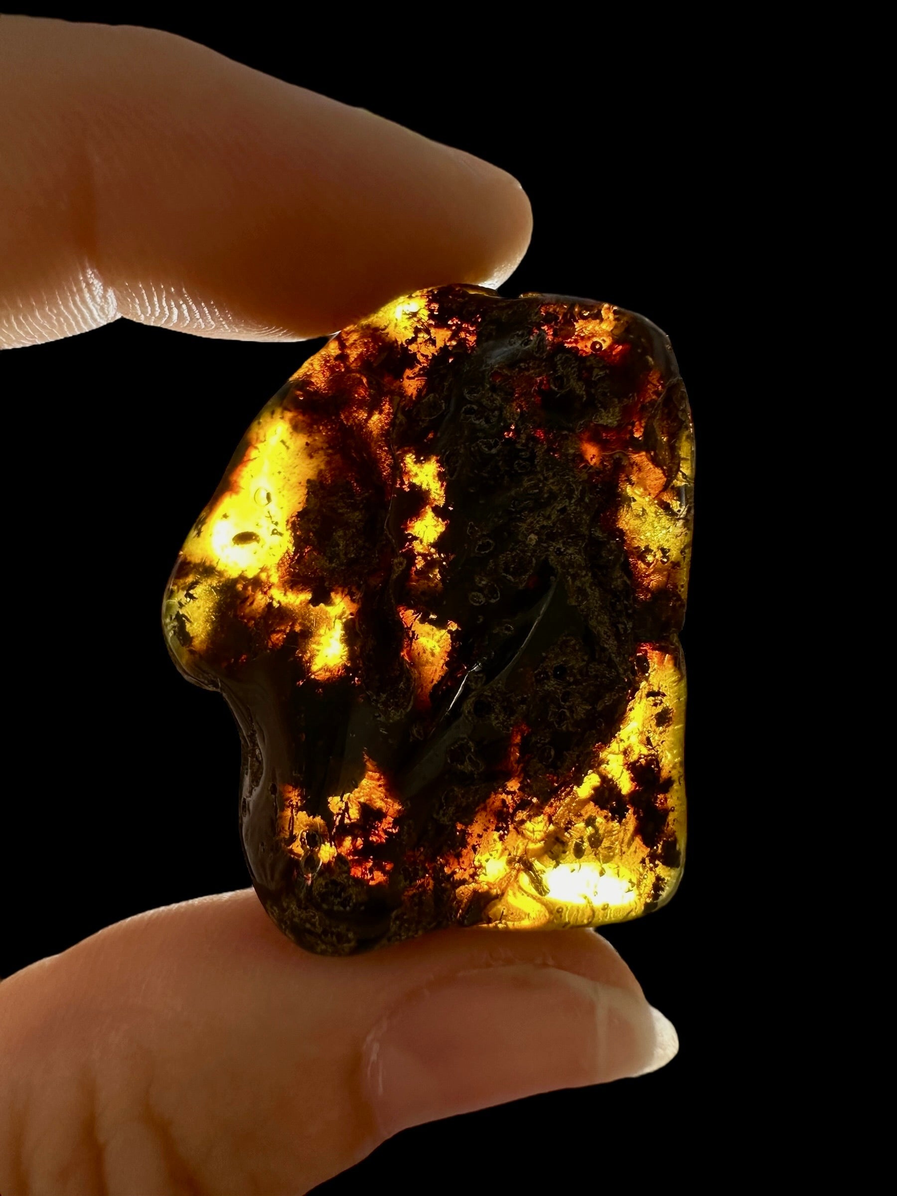 Amber 6,9g – Lithuania - JN680