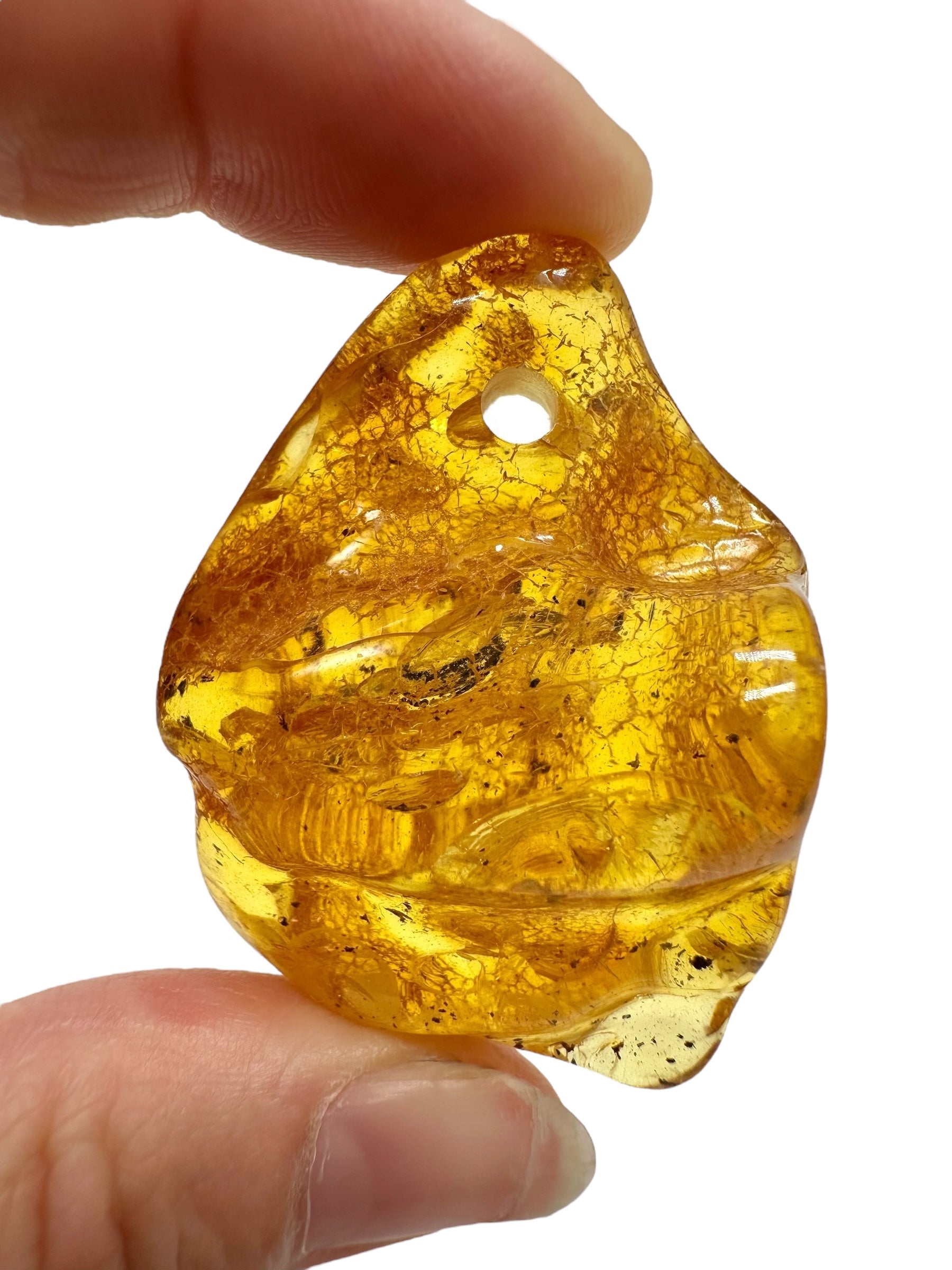 Amber with a drilled hole for hanging 11,3g – Lithuania - JND107