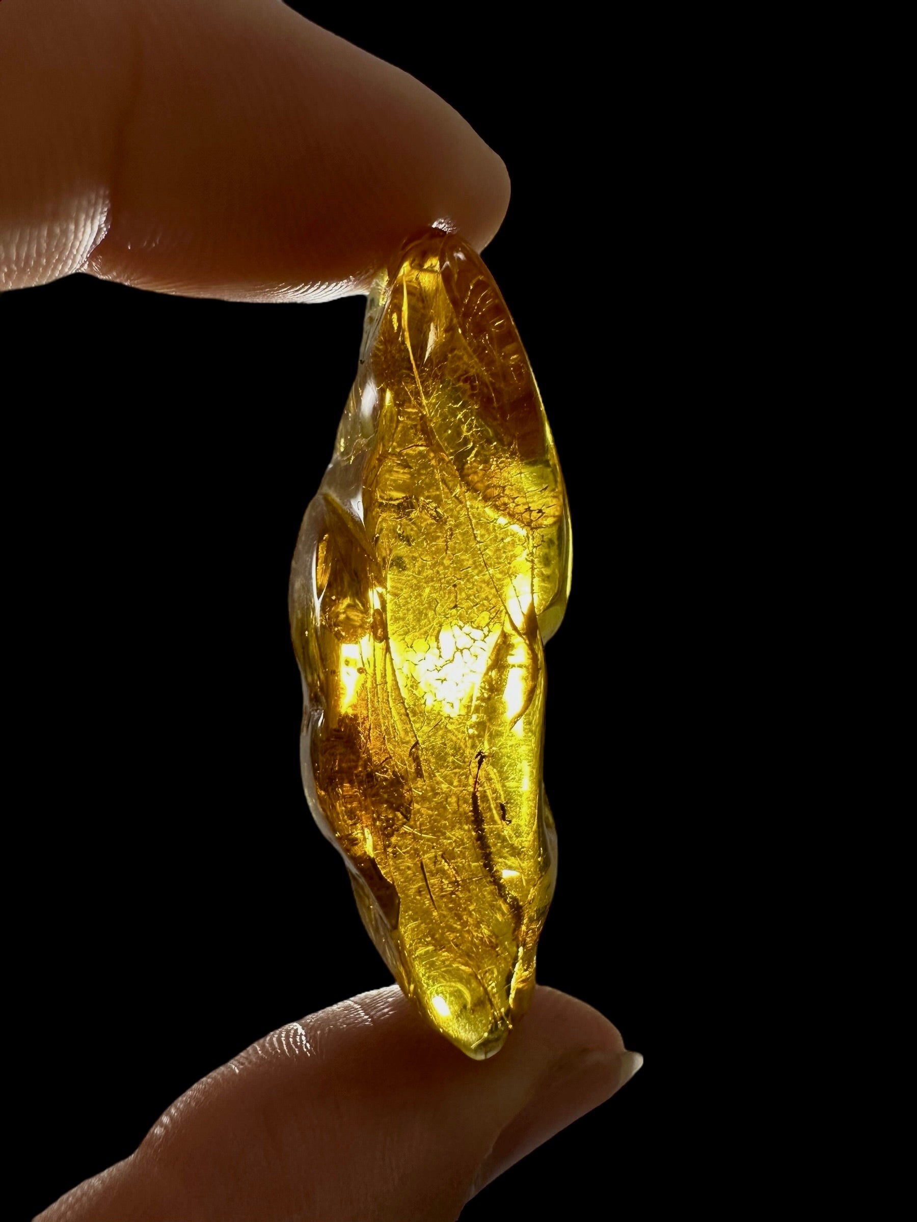 Amber 4,9g – Lithuania - JN691