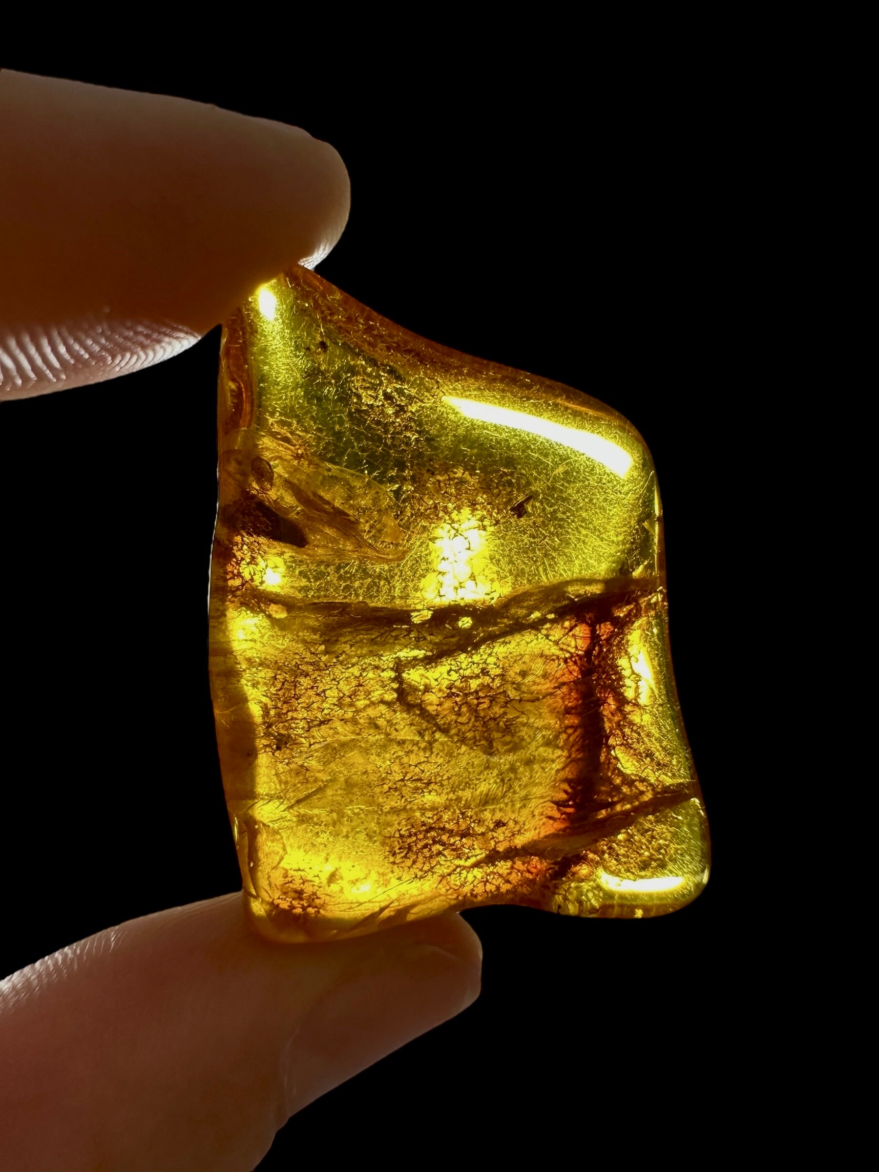 Amber 5g – Lithuania - JN698