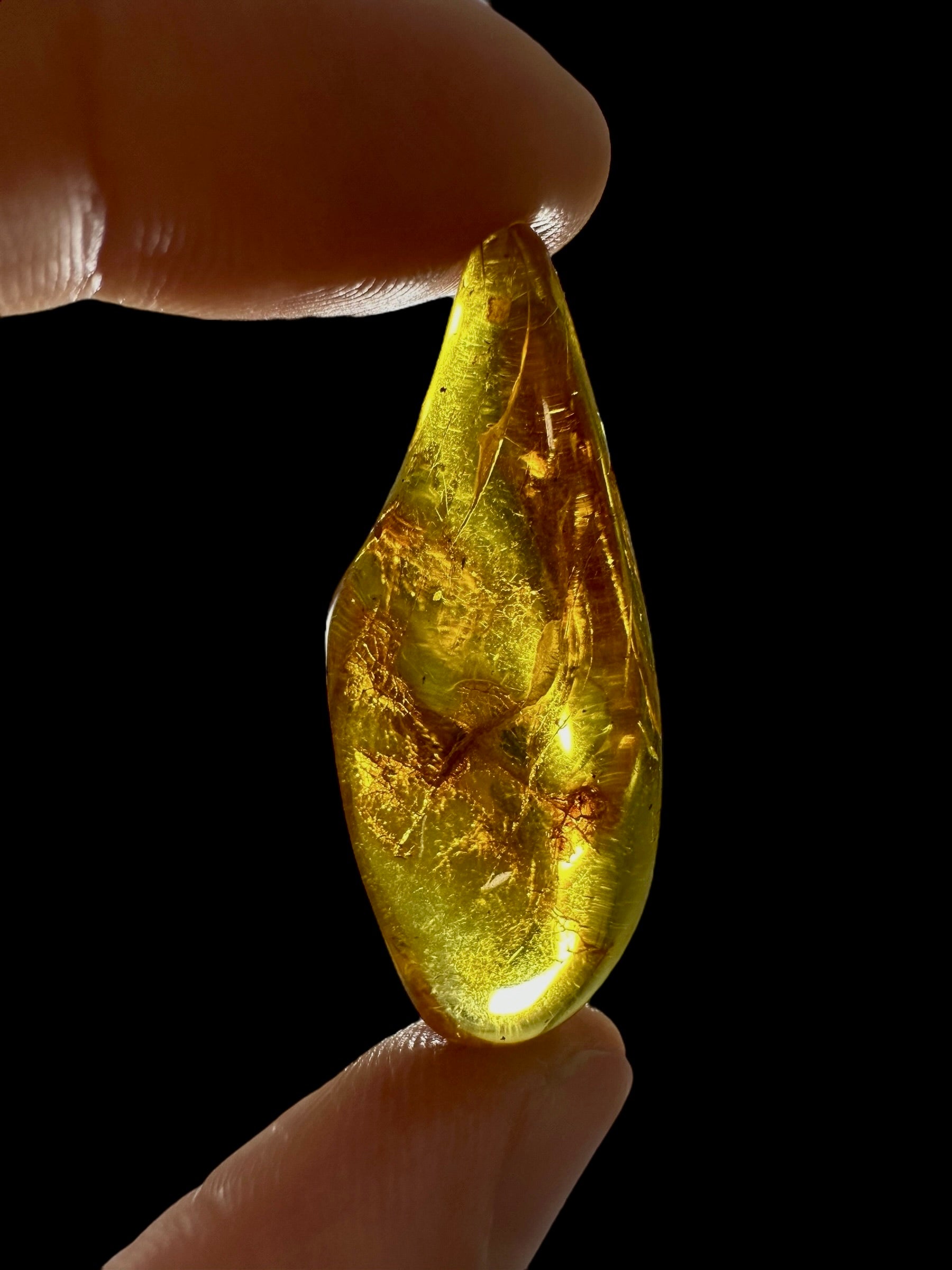 Amber 3,3g – Lithuania - JN699