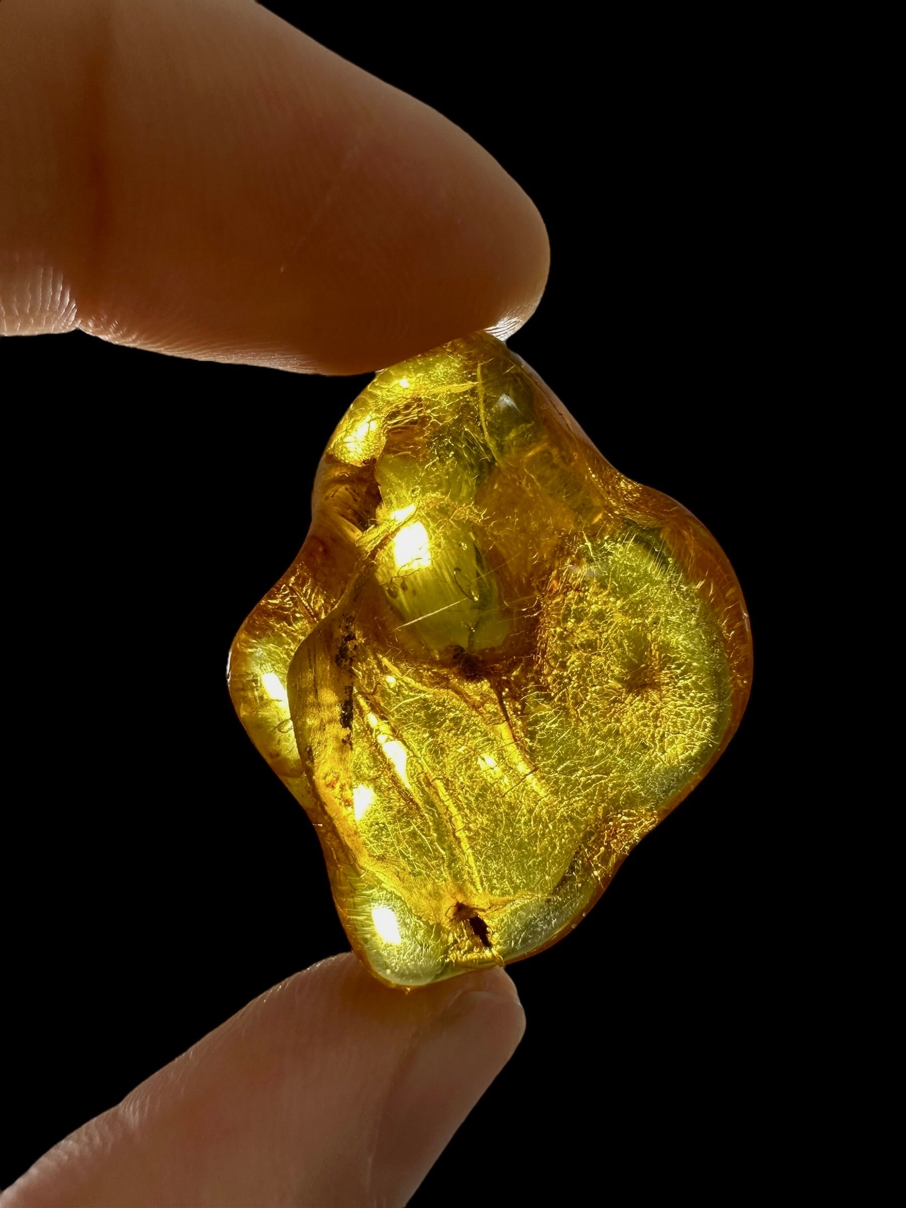 Amber 4,3g – Lithuania - JN708