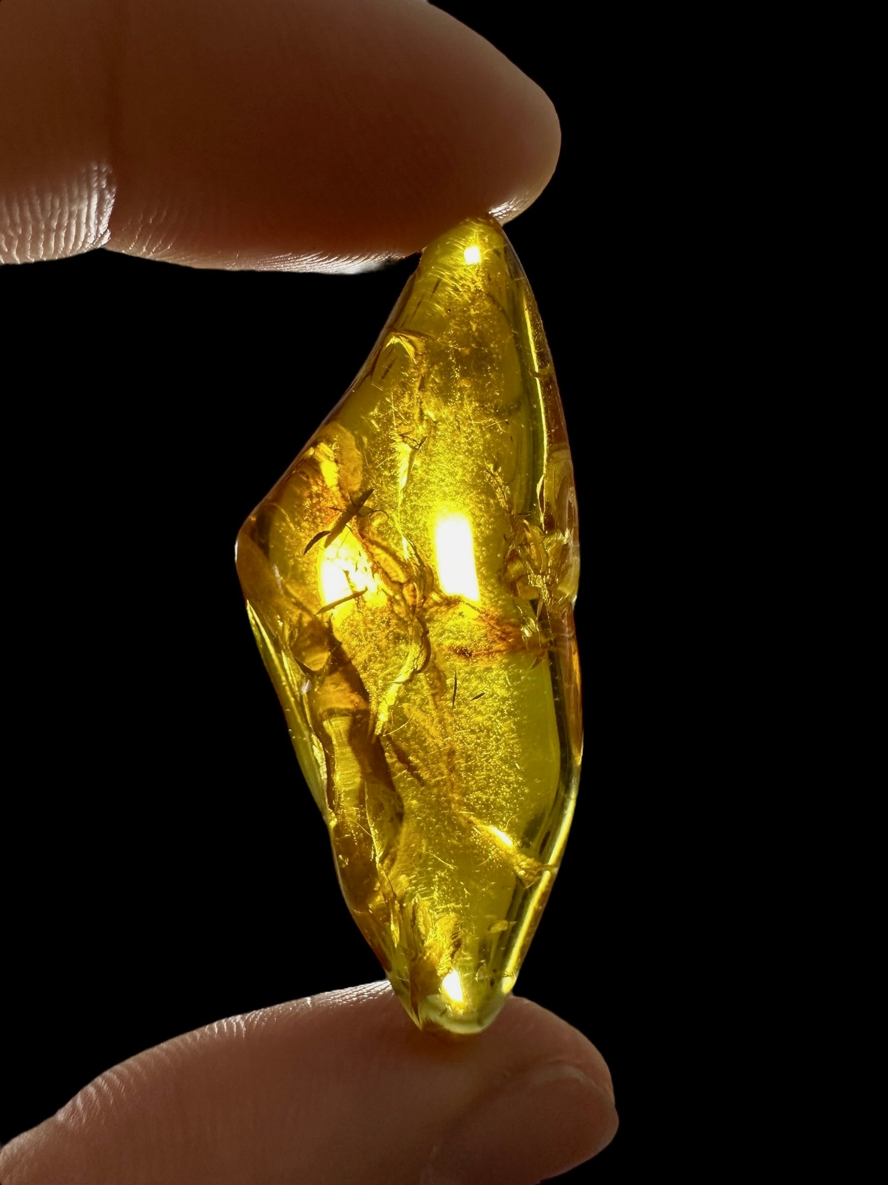Amber 4g – Lithuania - JN713