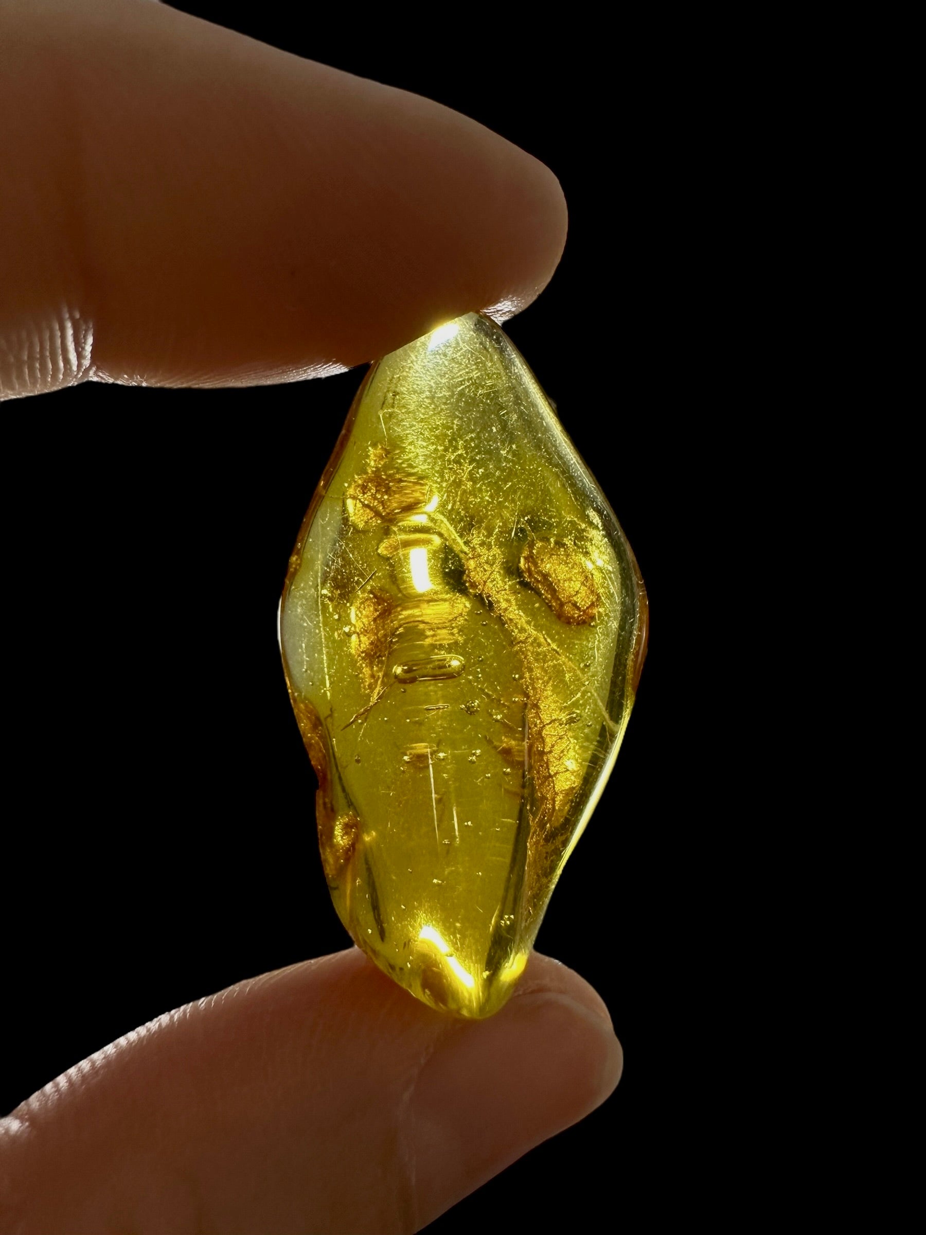 Amber 2,6g – Lithuania - JN717