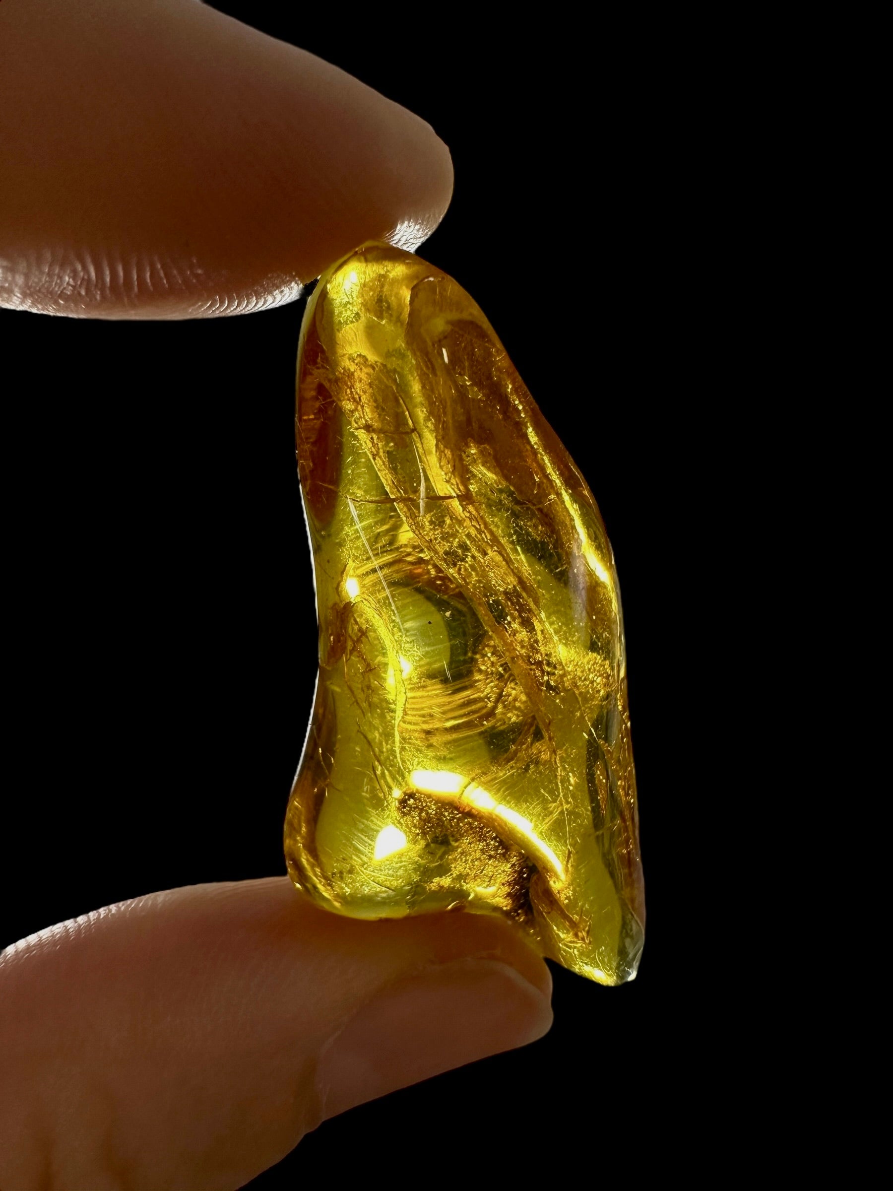 Amber 3,9g – Lithuania - JN719