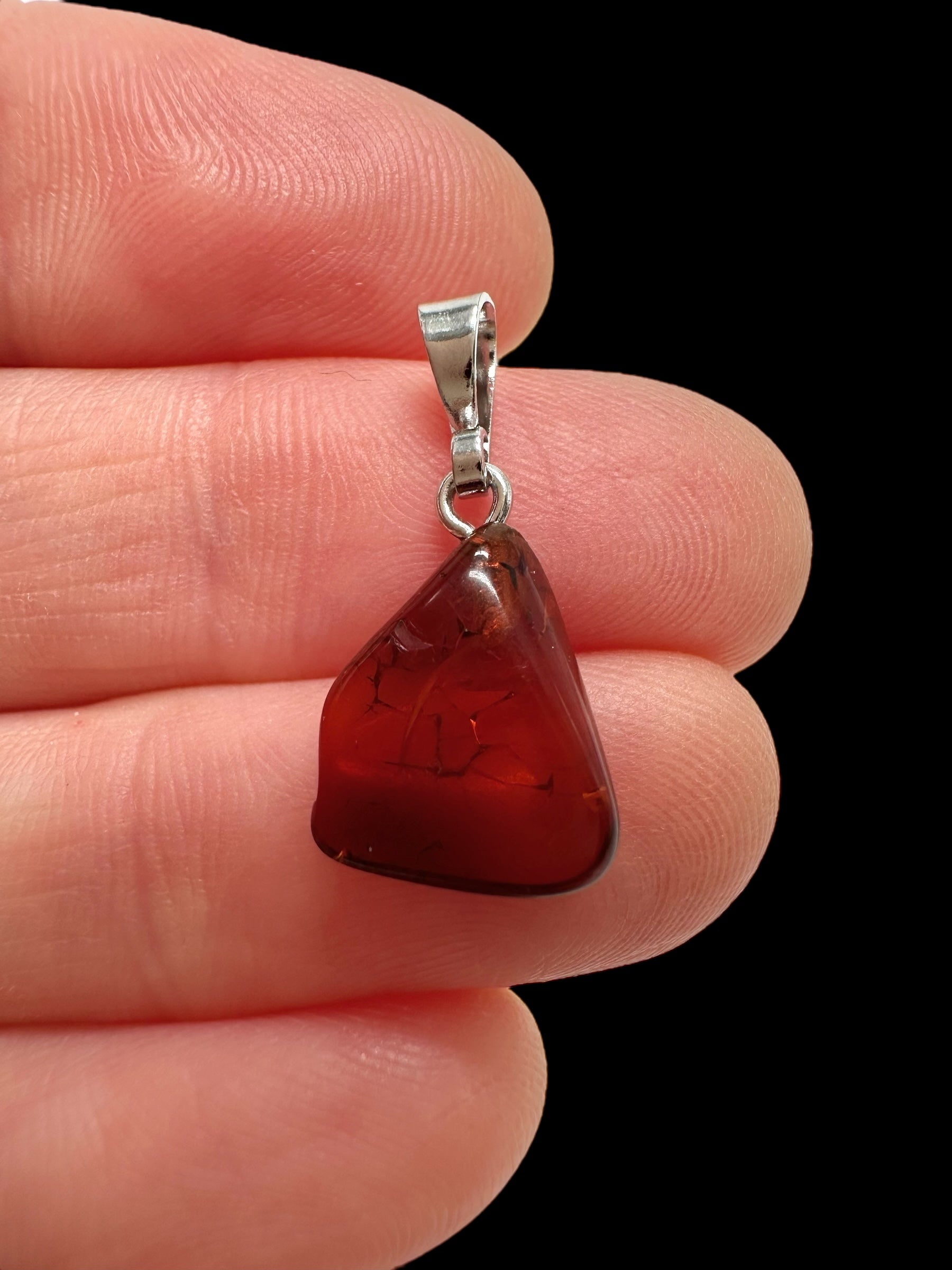 Amber pendant - P/JN037