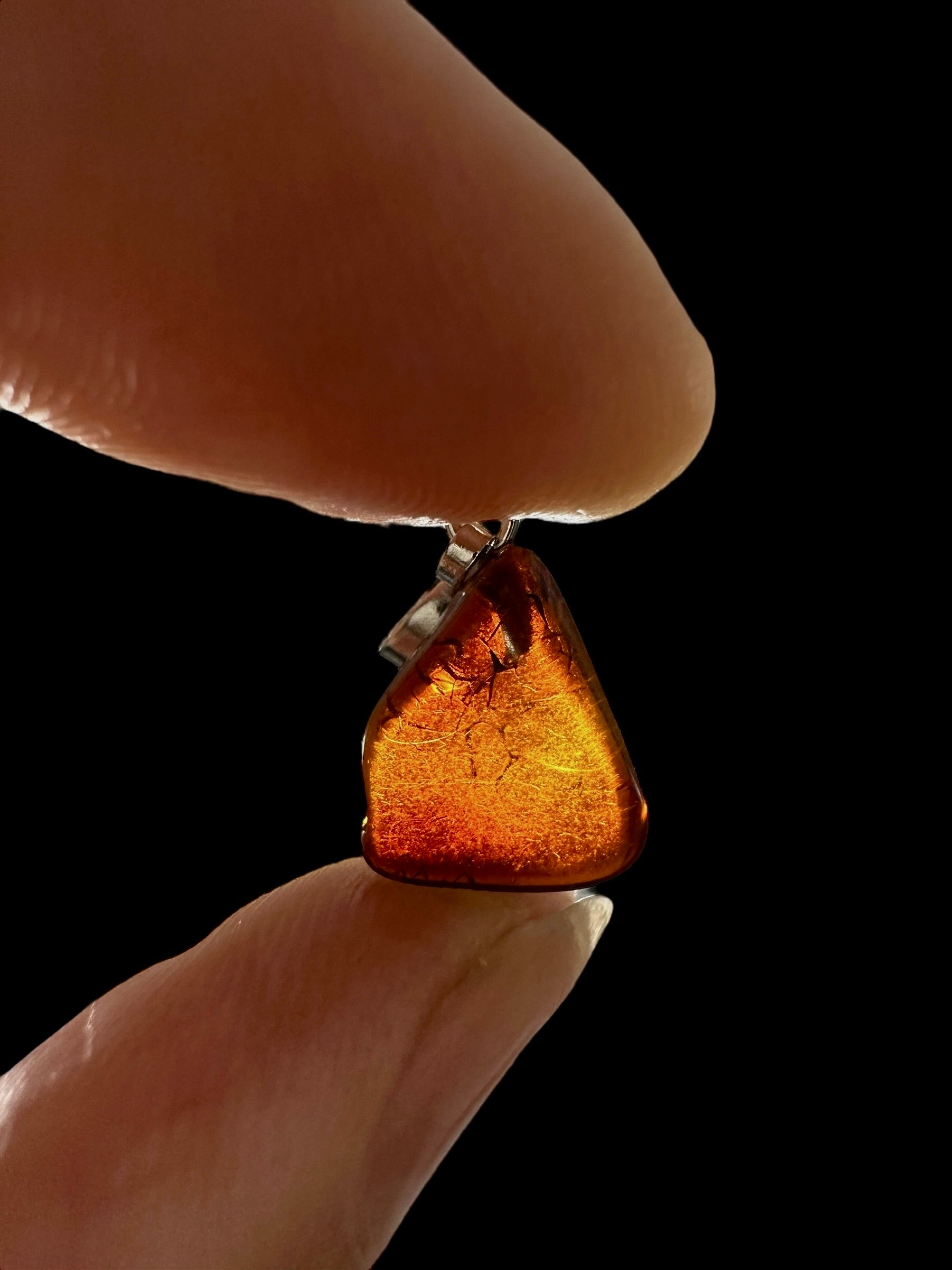 Amber pendant - P/JN037