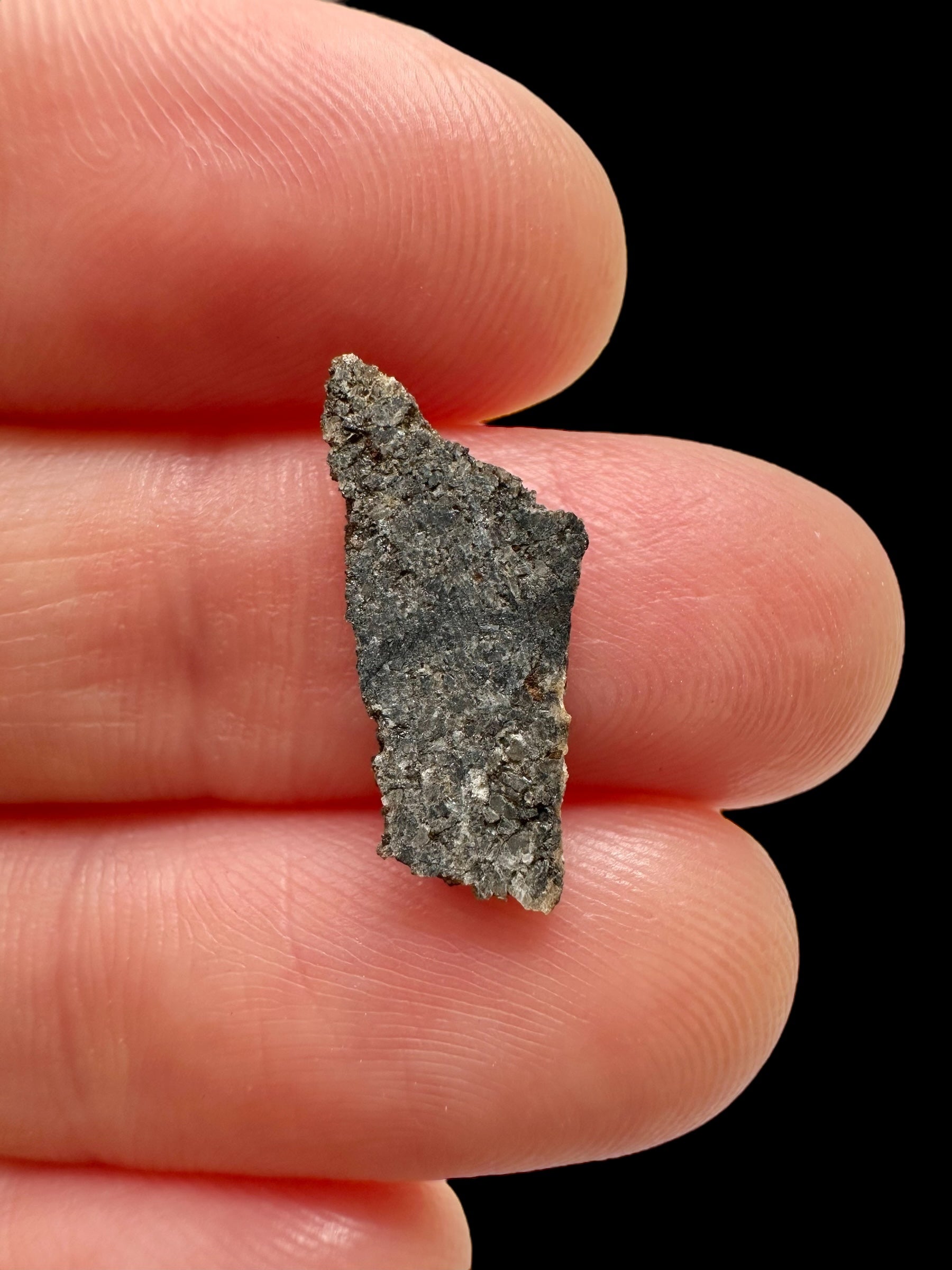 Meteorite Ksar Ghilane 022 – 0,4g – Tunisia - MEKG19
