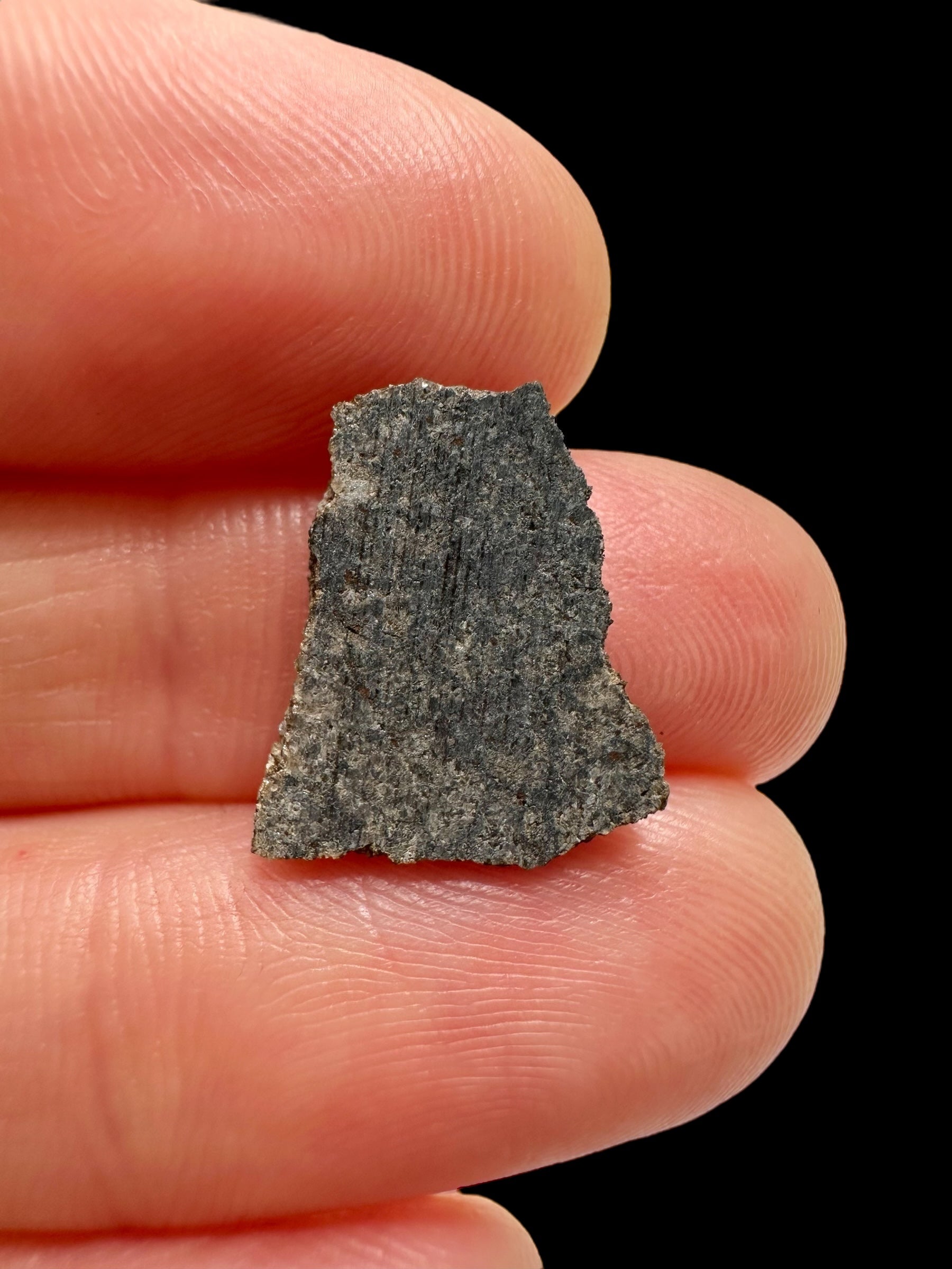 Meteorite Ksar Ghilane 022 – 0,7g – Tunisia - MEKG21