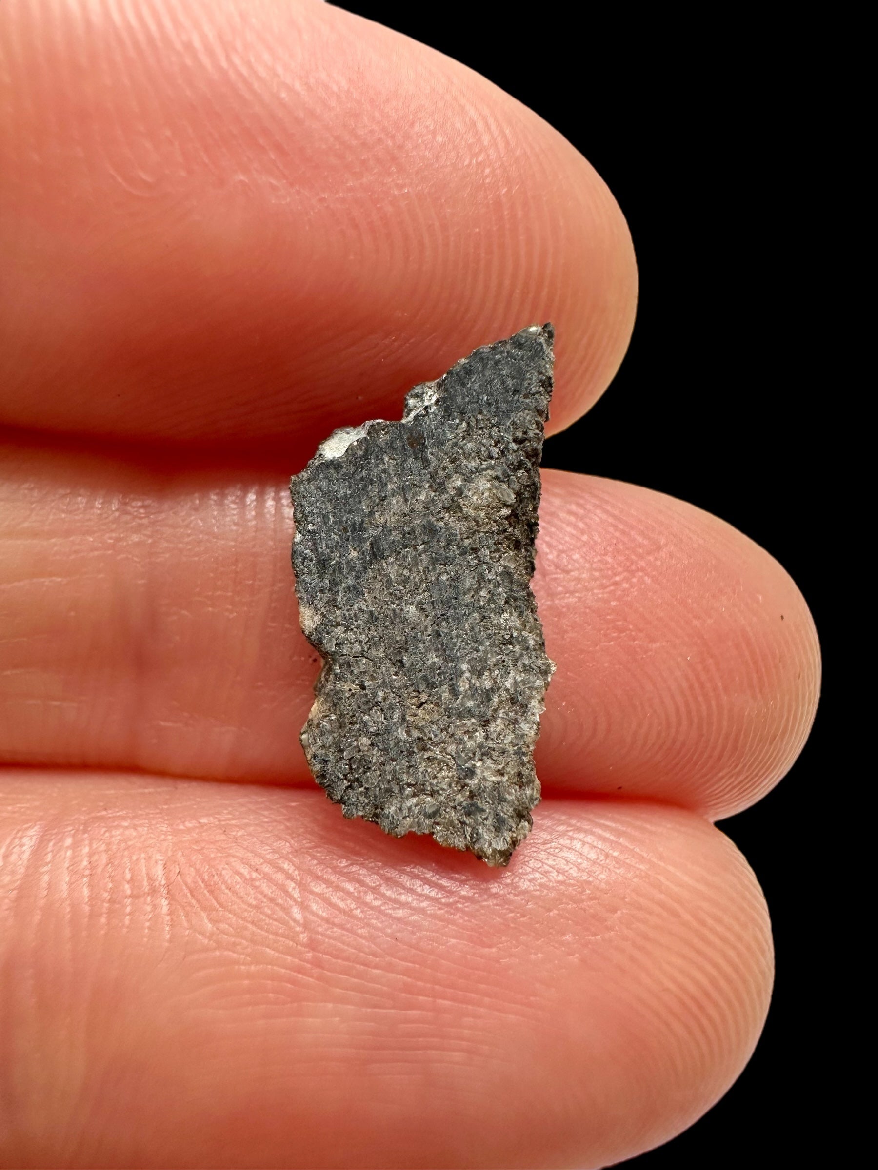 Meteorite Ksar Ghilane 022 – 0,4g – Tunisia - MEKG22