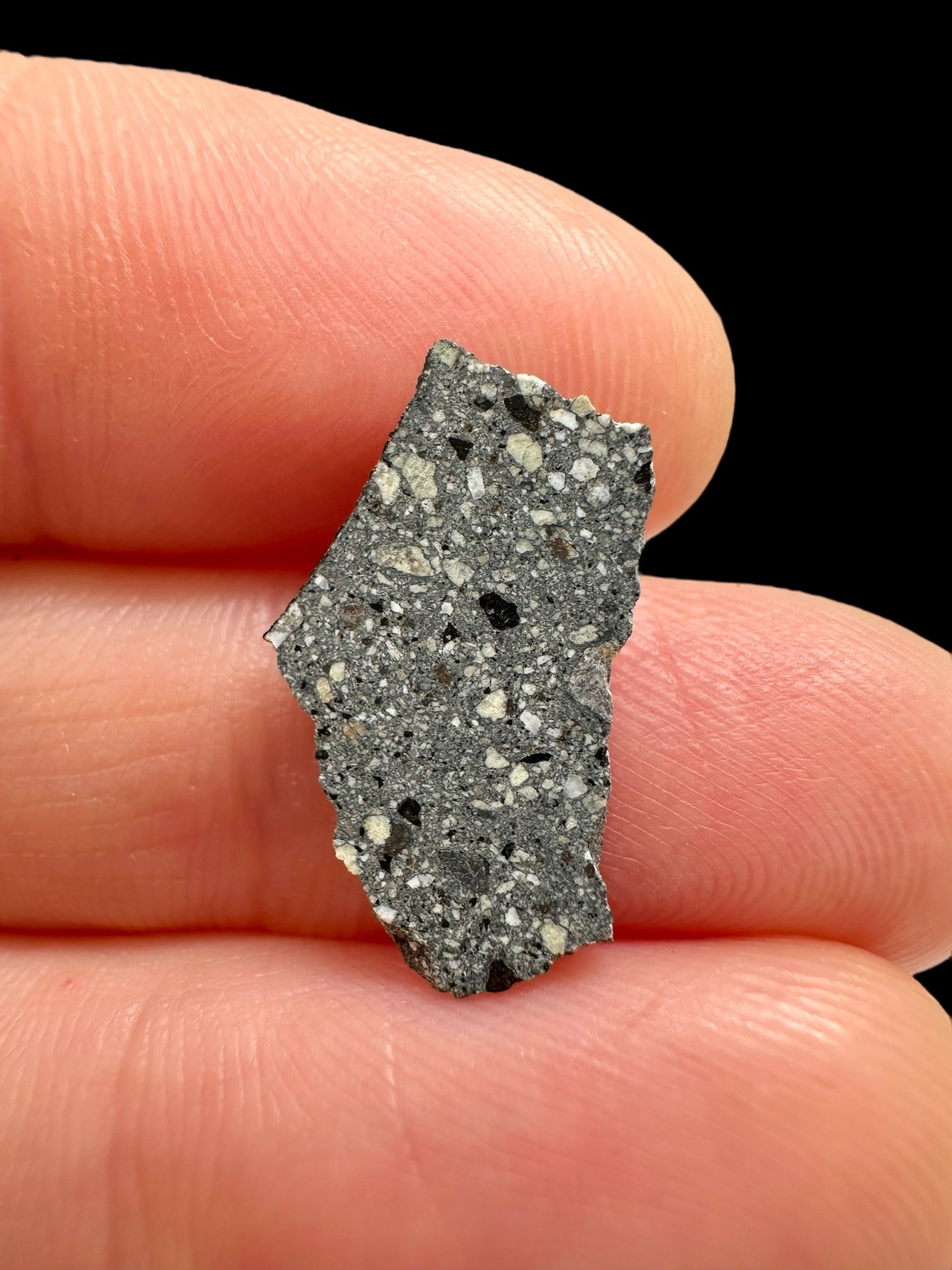 Meteorite NWA 15682 – 0,4g – Northwest Africa - MENWE05