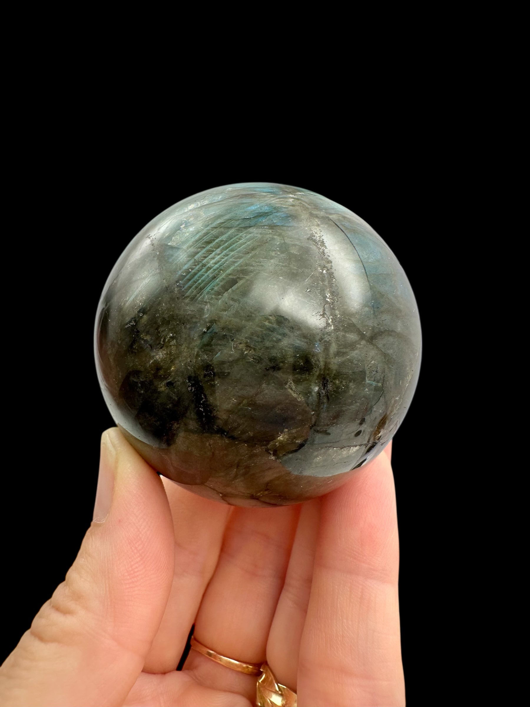 Labradorite sphere – Madagascar - L044