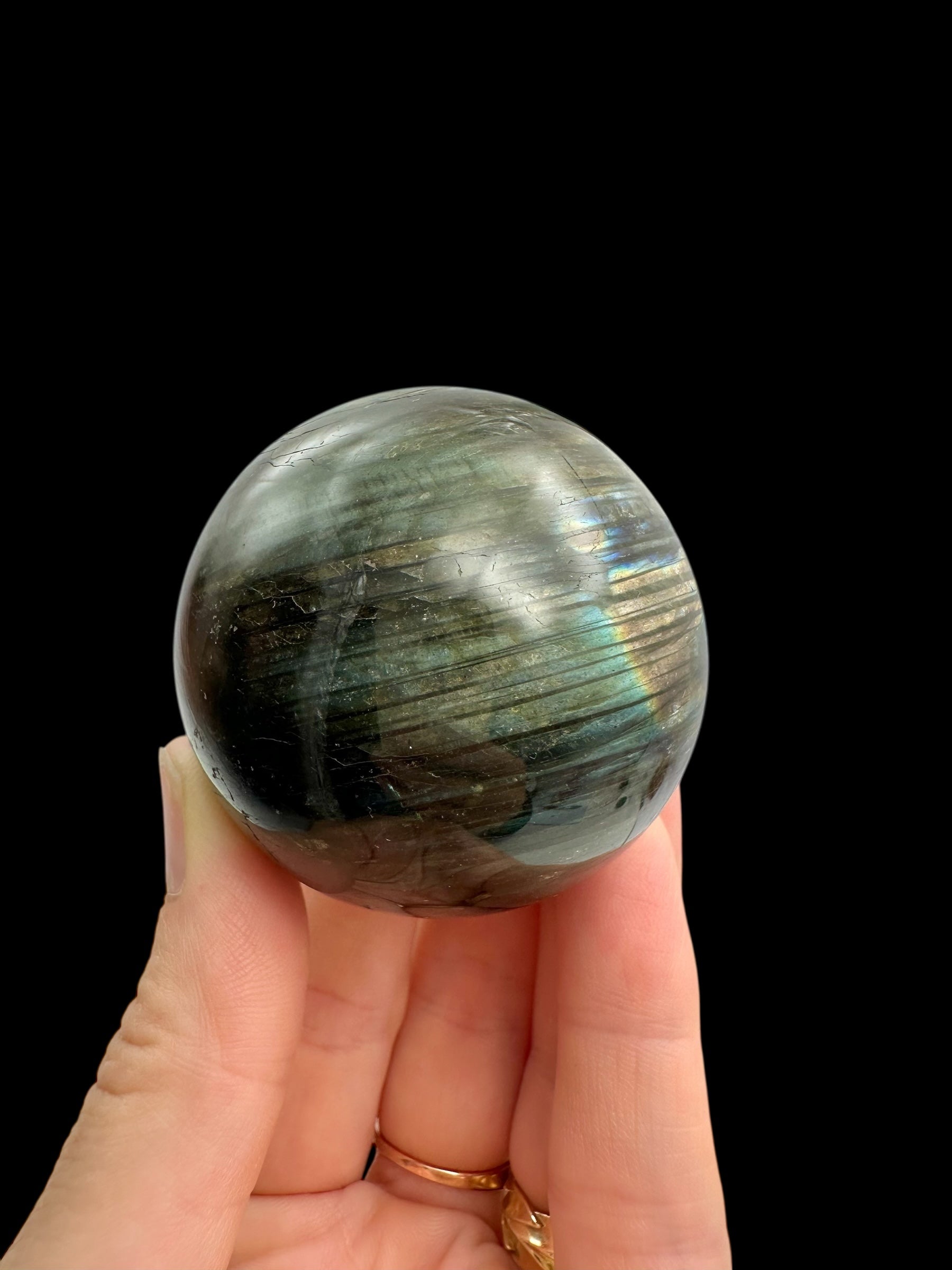 Labradorite sphere – Madagascar - L045