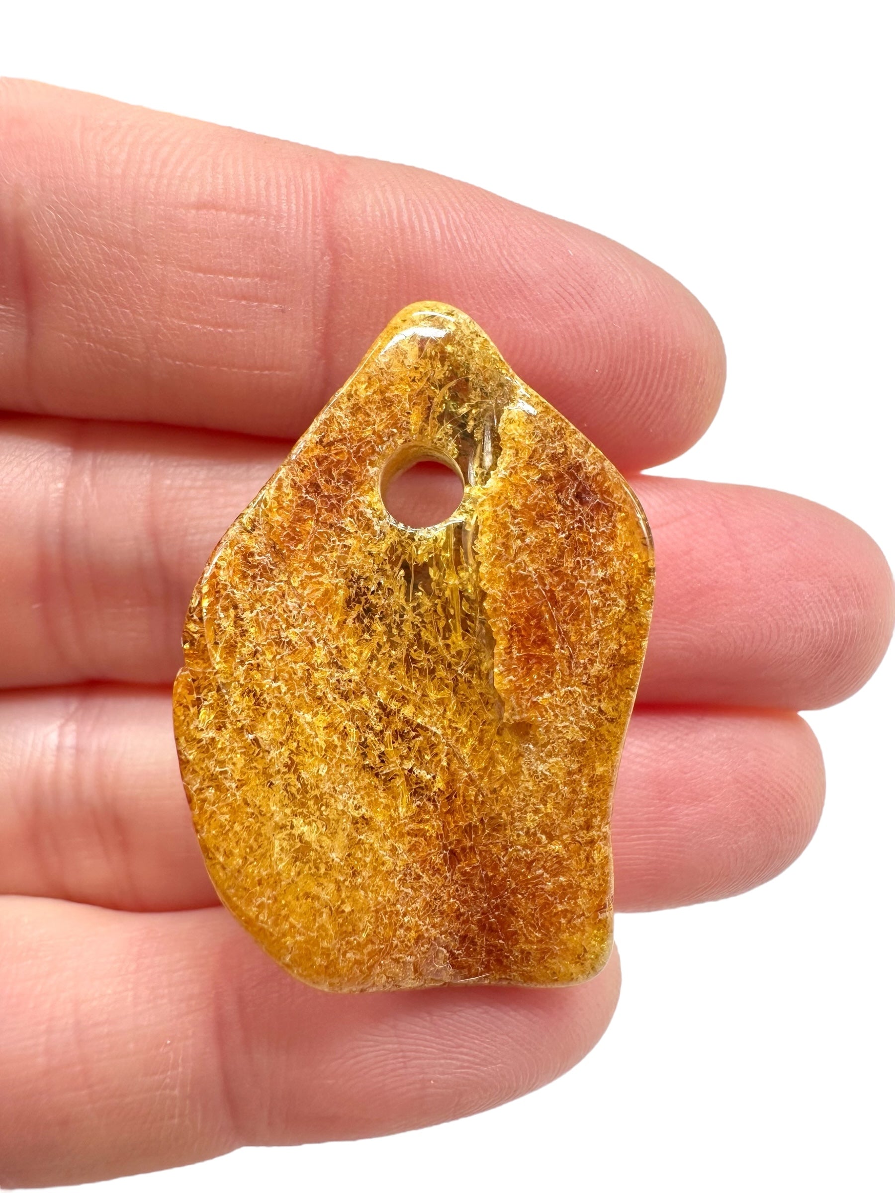 Amber with a drilled hole for hanging 3,3g – Lithuania - JND118