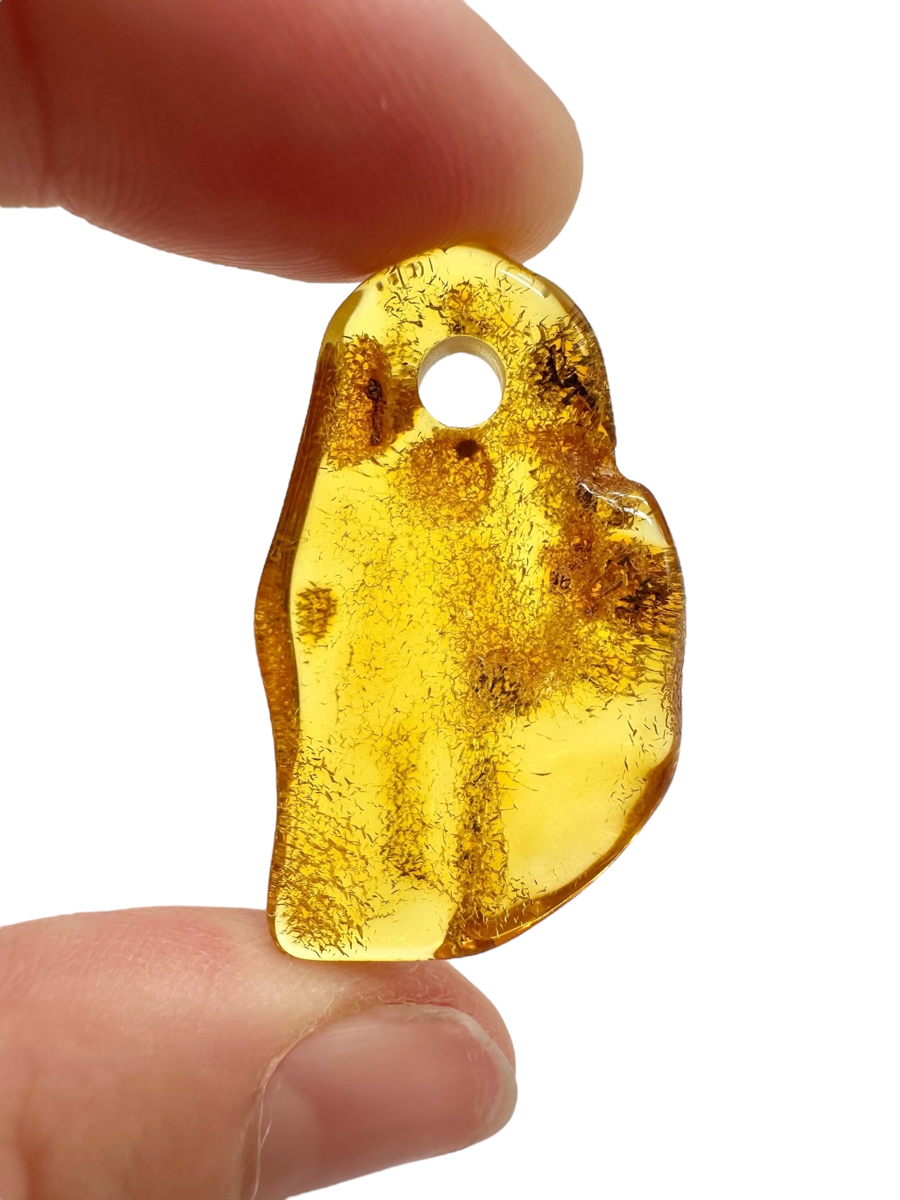 Amber with a drilled hole for hanging 2,5g – Lithuania - JND119