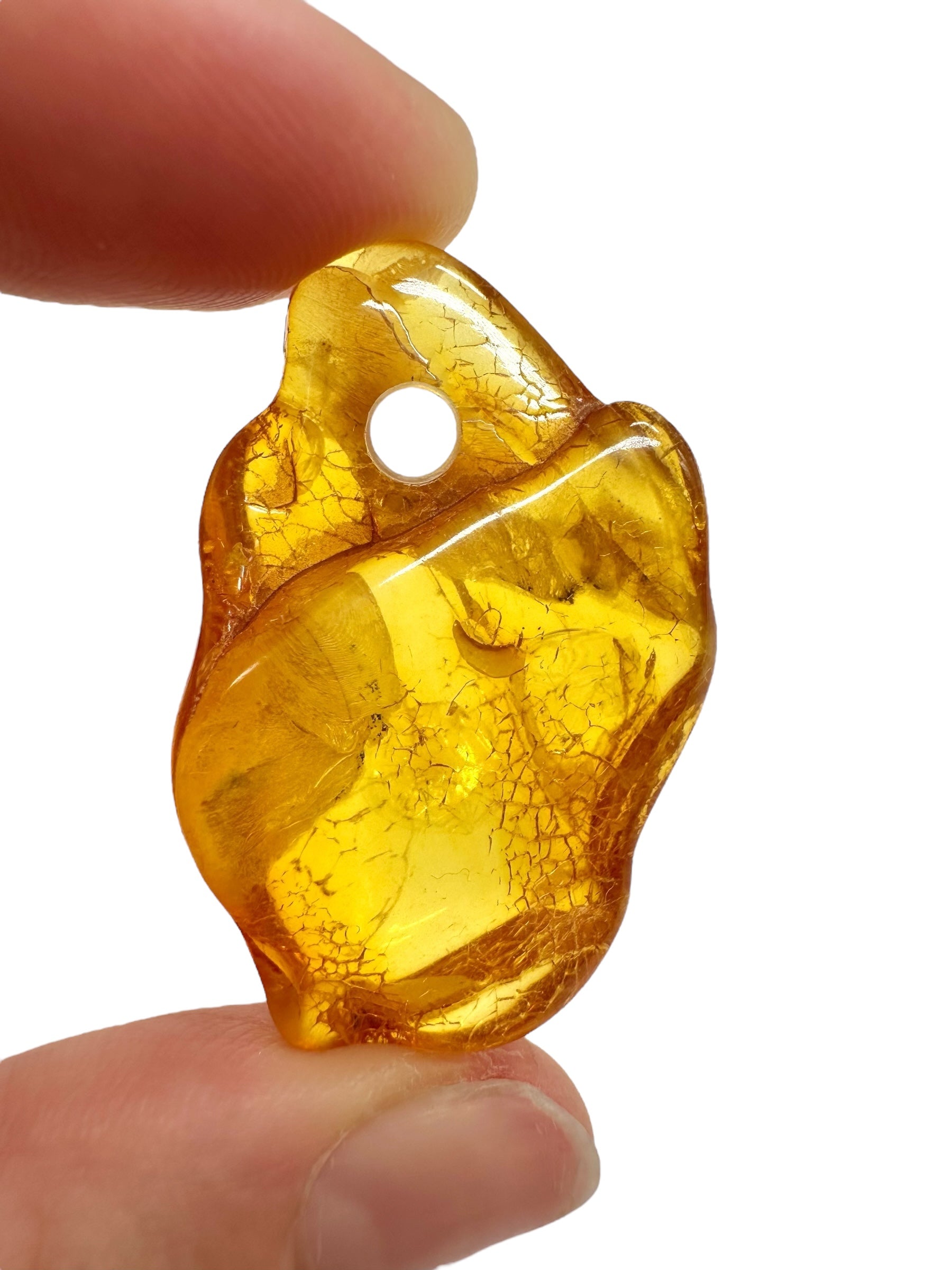 Amber with a drilled hole for hanging 4,7g – Lithuania - JND123