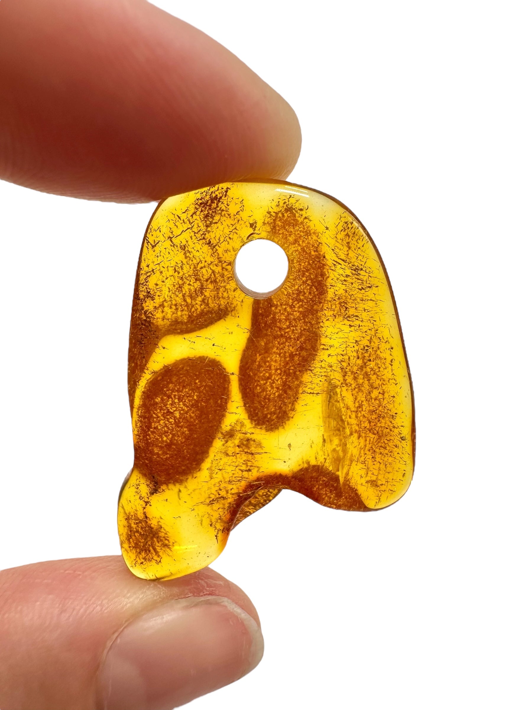 Amber with a drilled hole for hanging 2,6g – Lithuania - JND125