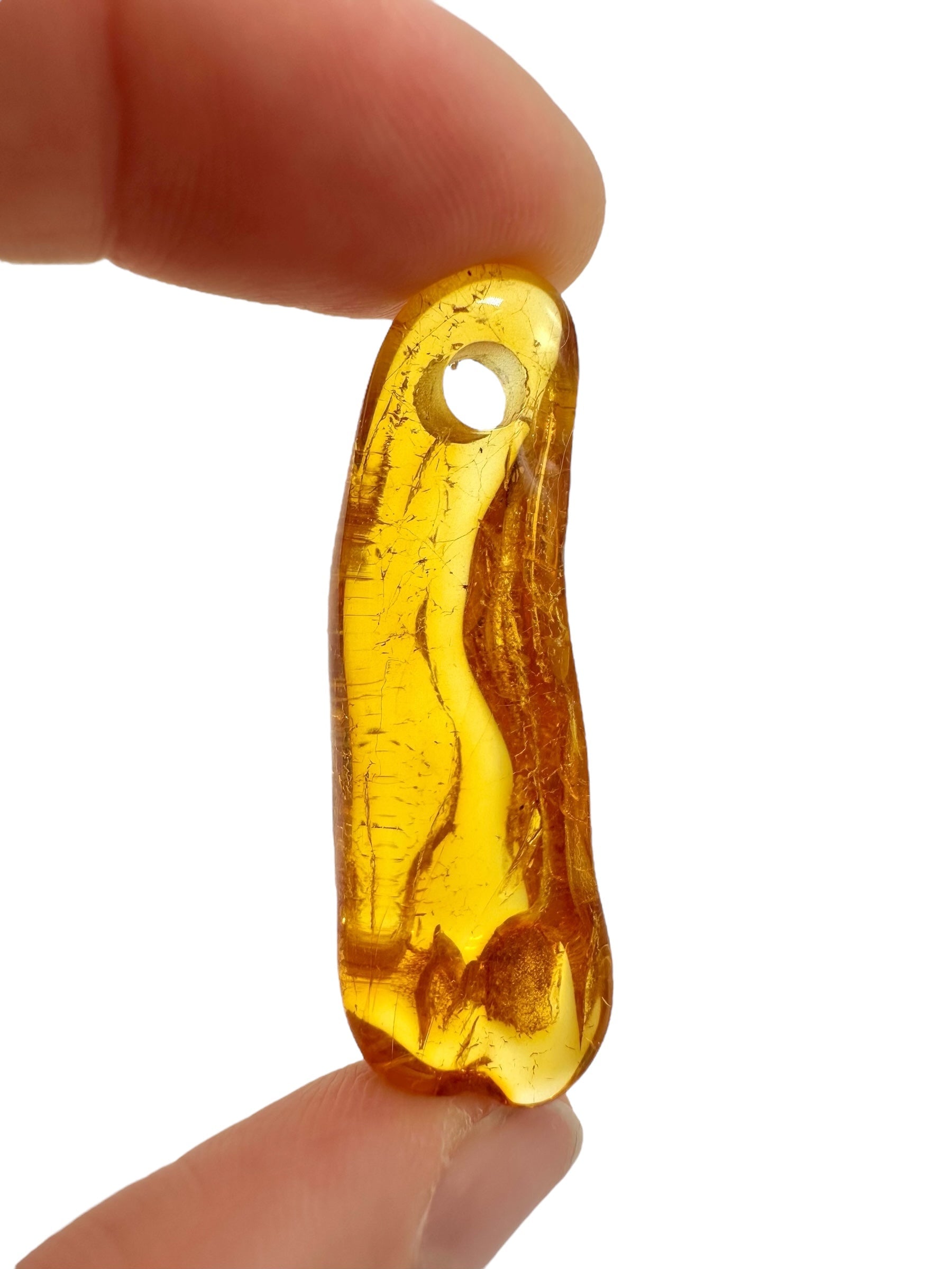 Amber with a drilled hole for hanging 2,9g – Lithuania - JND132