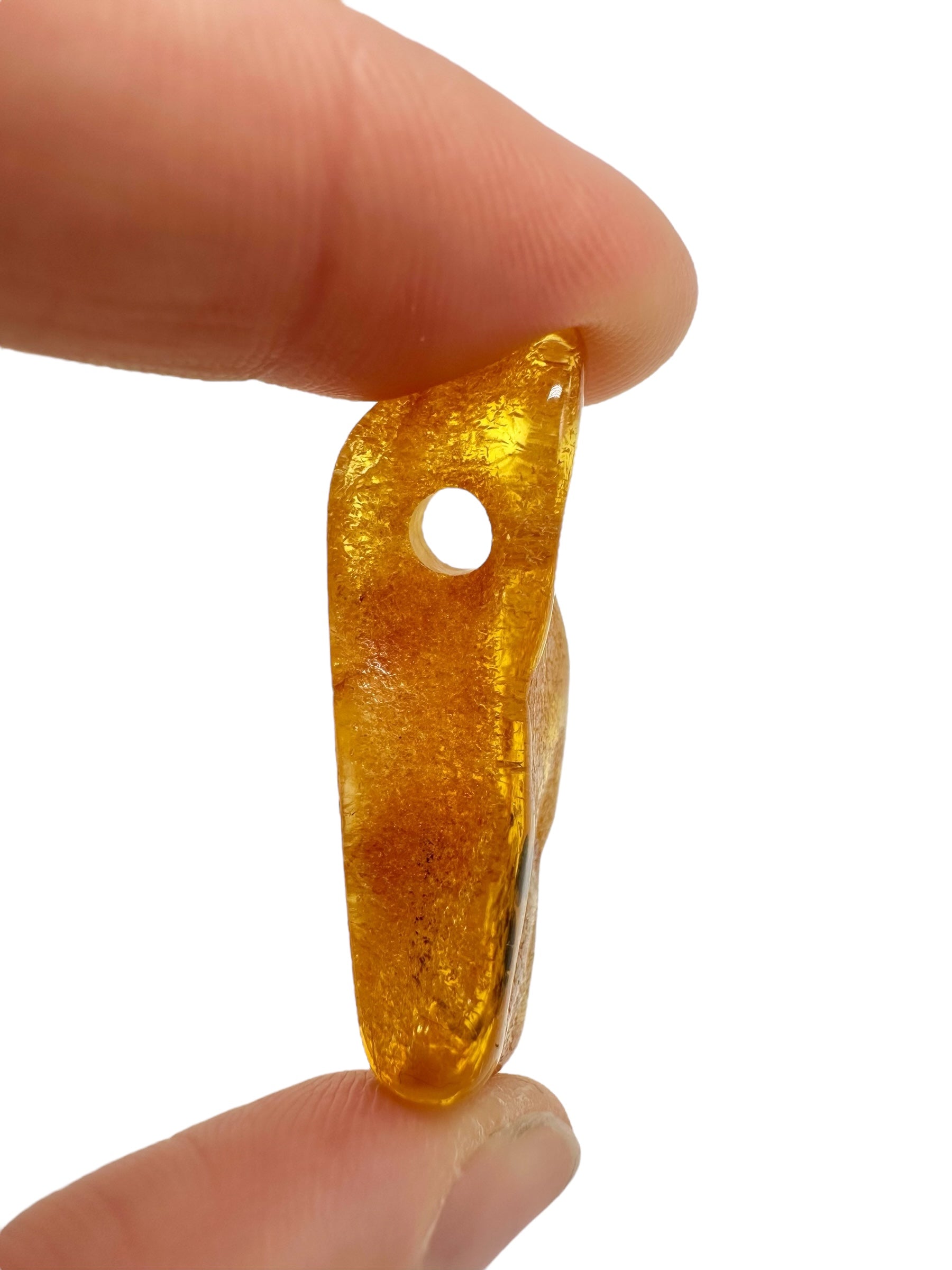 Amber with a drilled hole for hanging 3,7g – Lithuania - JND133