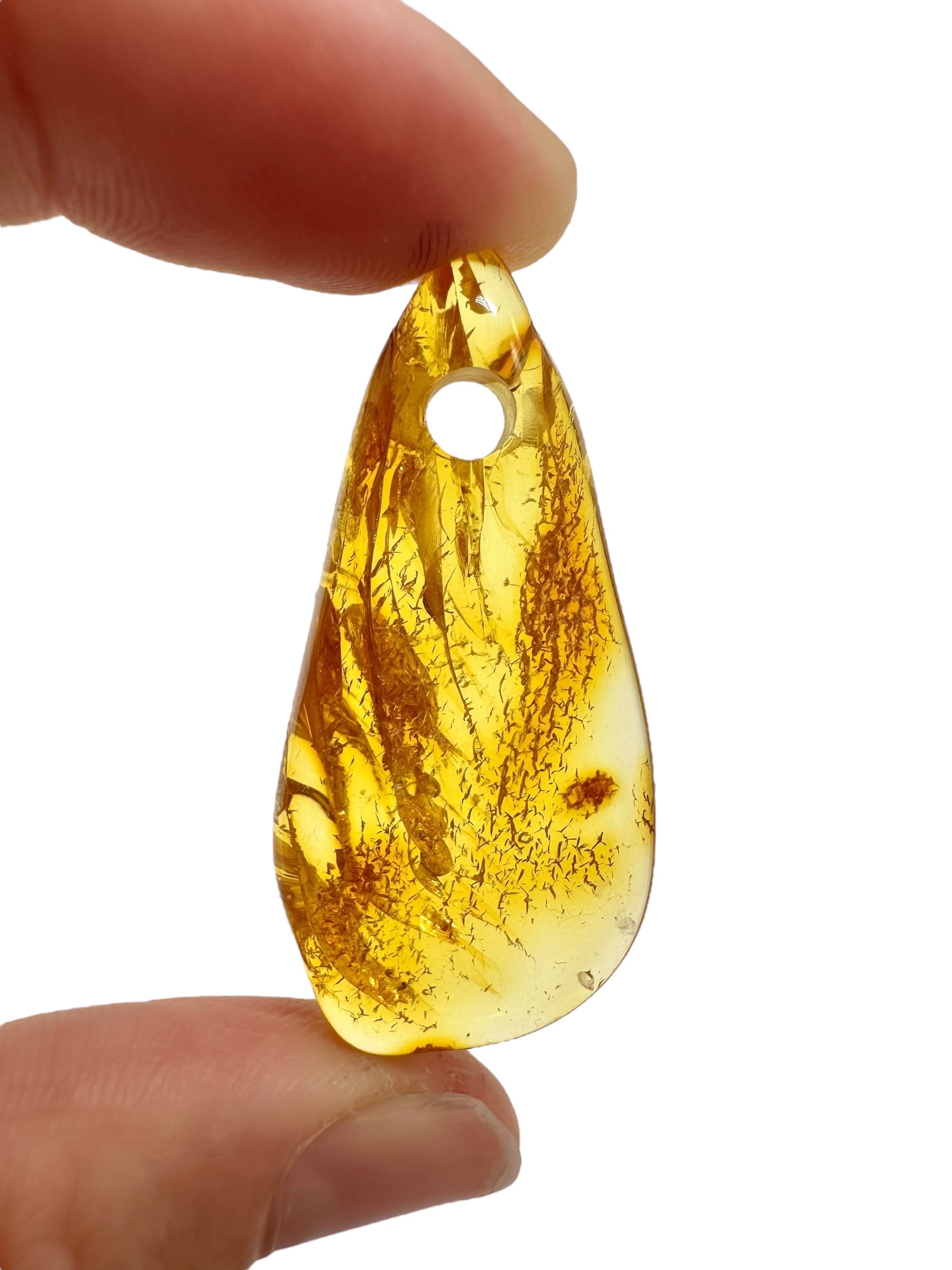 Amber with a drilled hole for hanging 3,6g – Lithuania - JND135