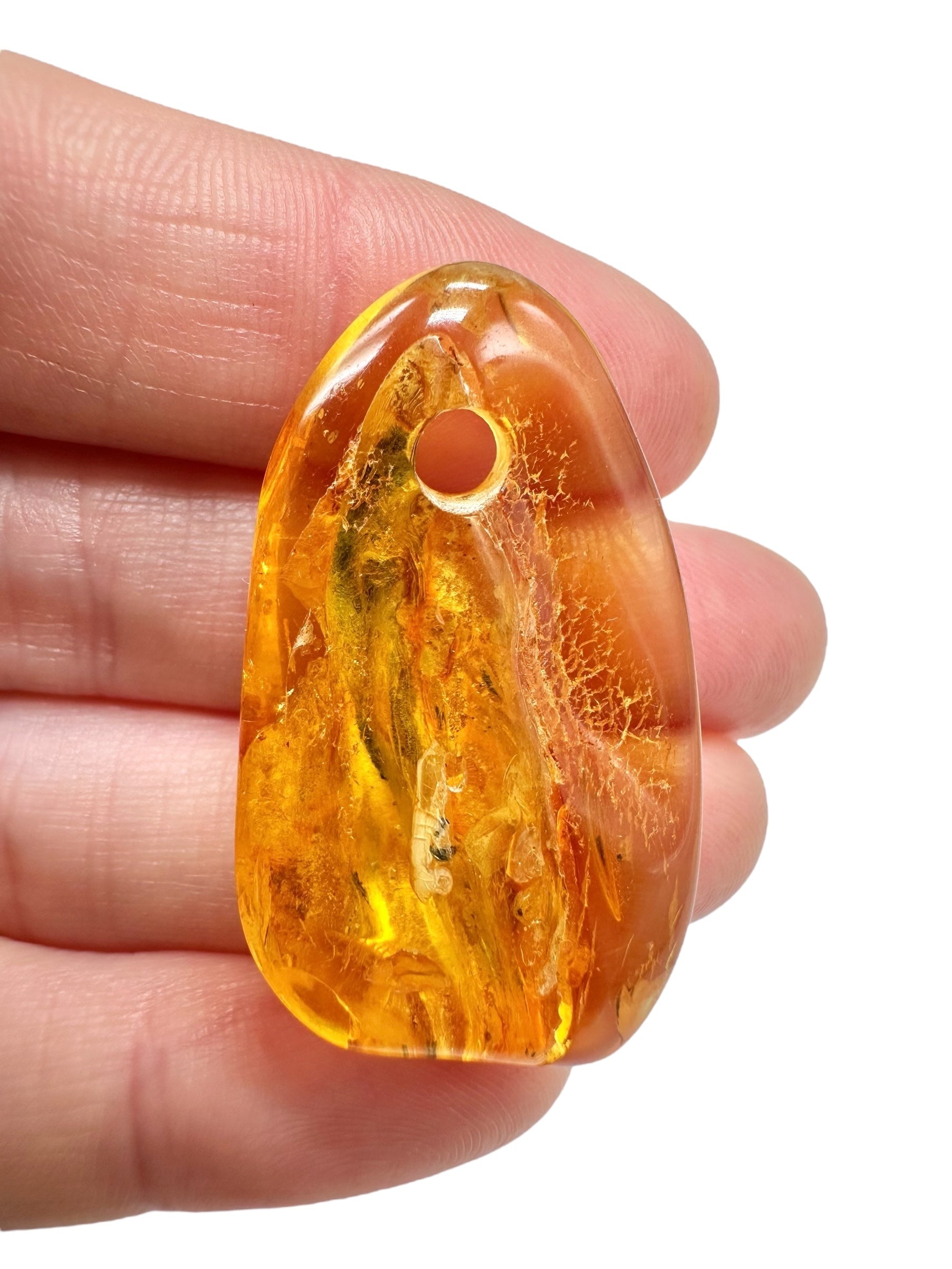 Amber with a drilled hole for hanging 3,7g – Lithuania - JND141