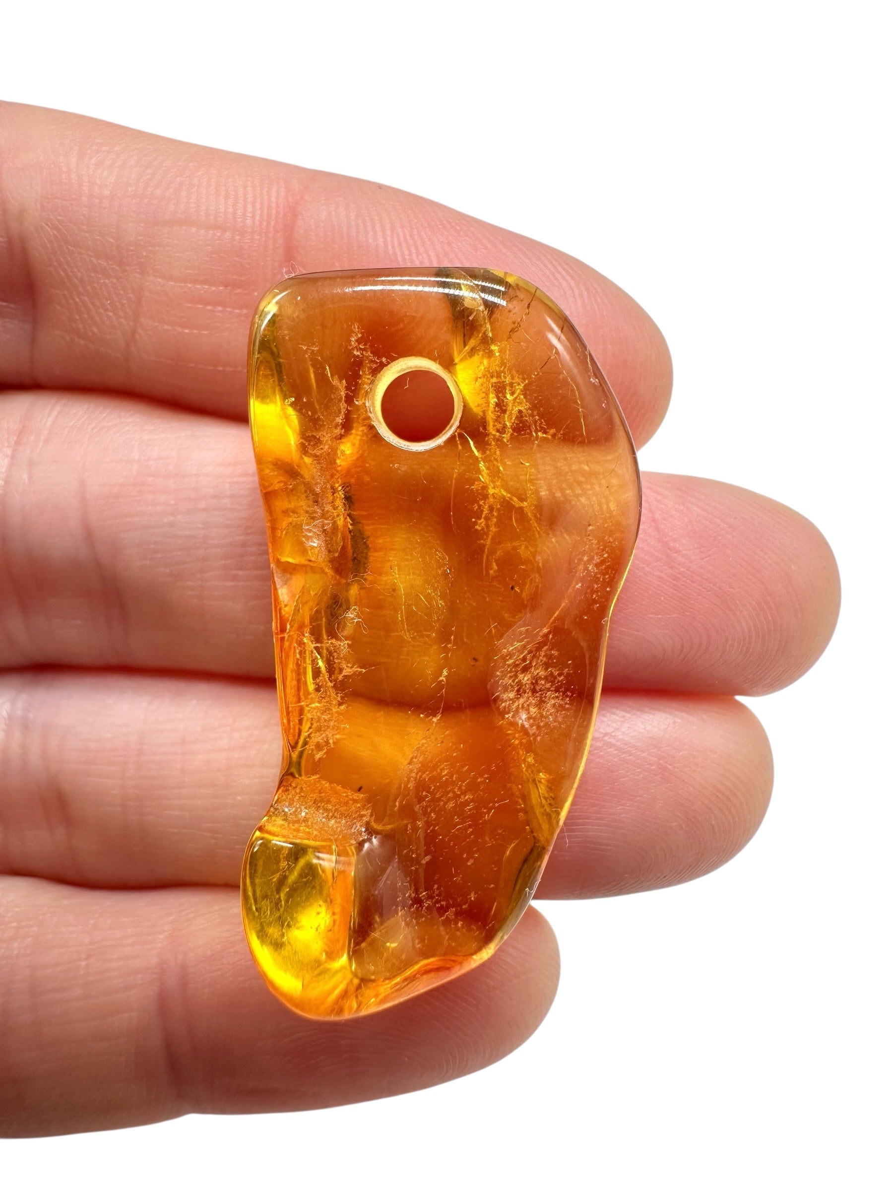 Amber with a drilled hole for hanging 2,9g – Lithuania - JND150