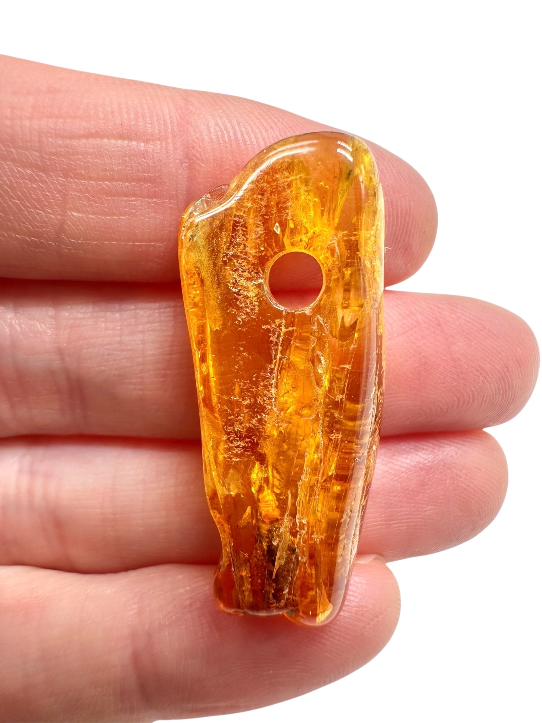 Amber with a drilled hole for hanging 2,4g – Lithuania