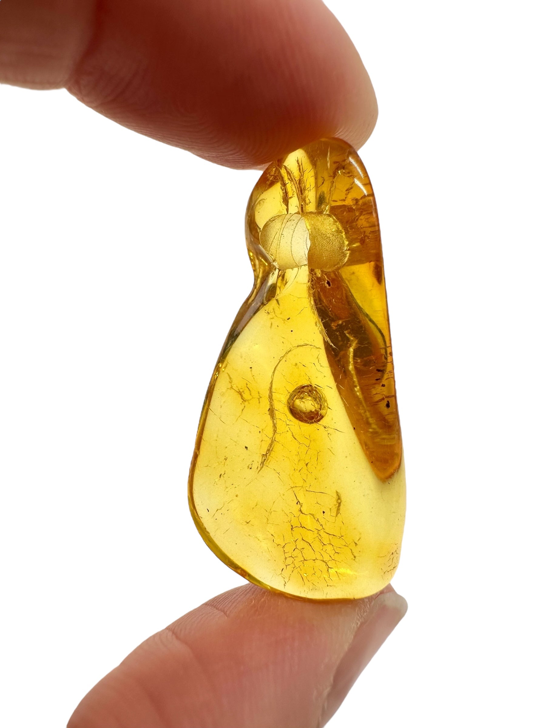 Amber with a drilled hole for hanging 2,3g – Lithuania - JND160